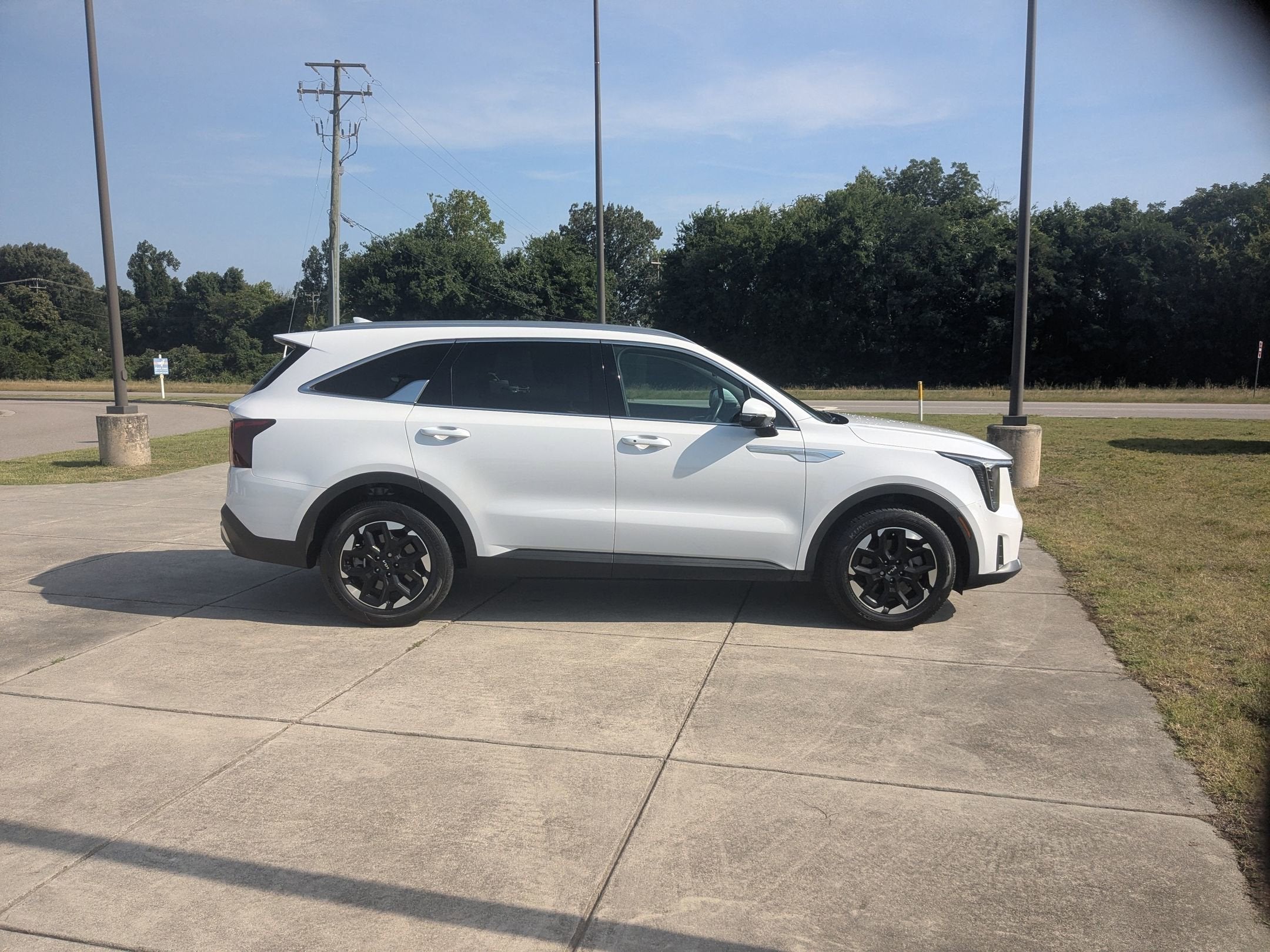 2024 Kia Sorento S