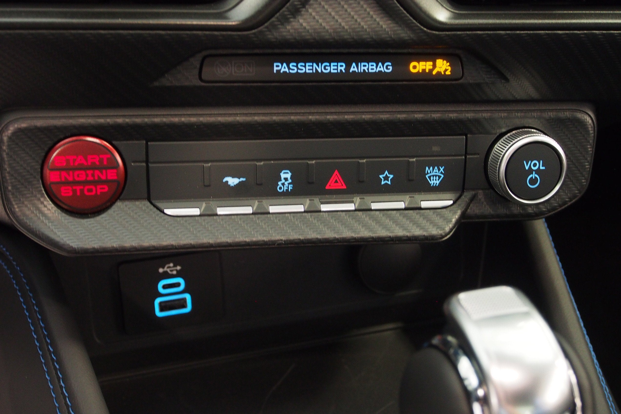 2026 Ford Mustang Dark Horse