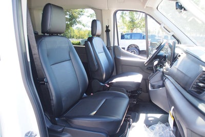 2025 Ford Transit Passenger Wagon XL