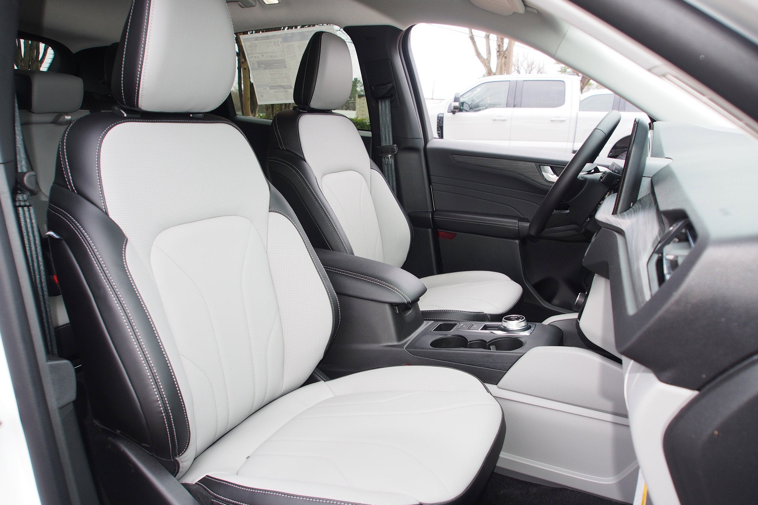 2026 Ford Escape Platinum