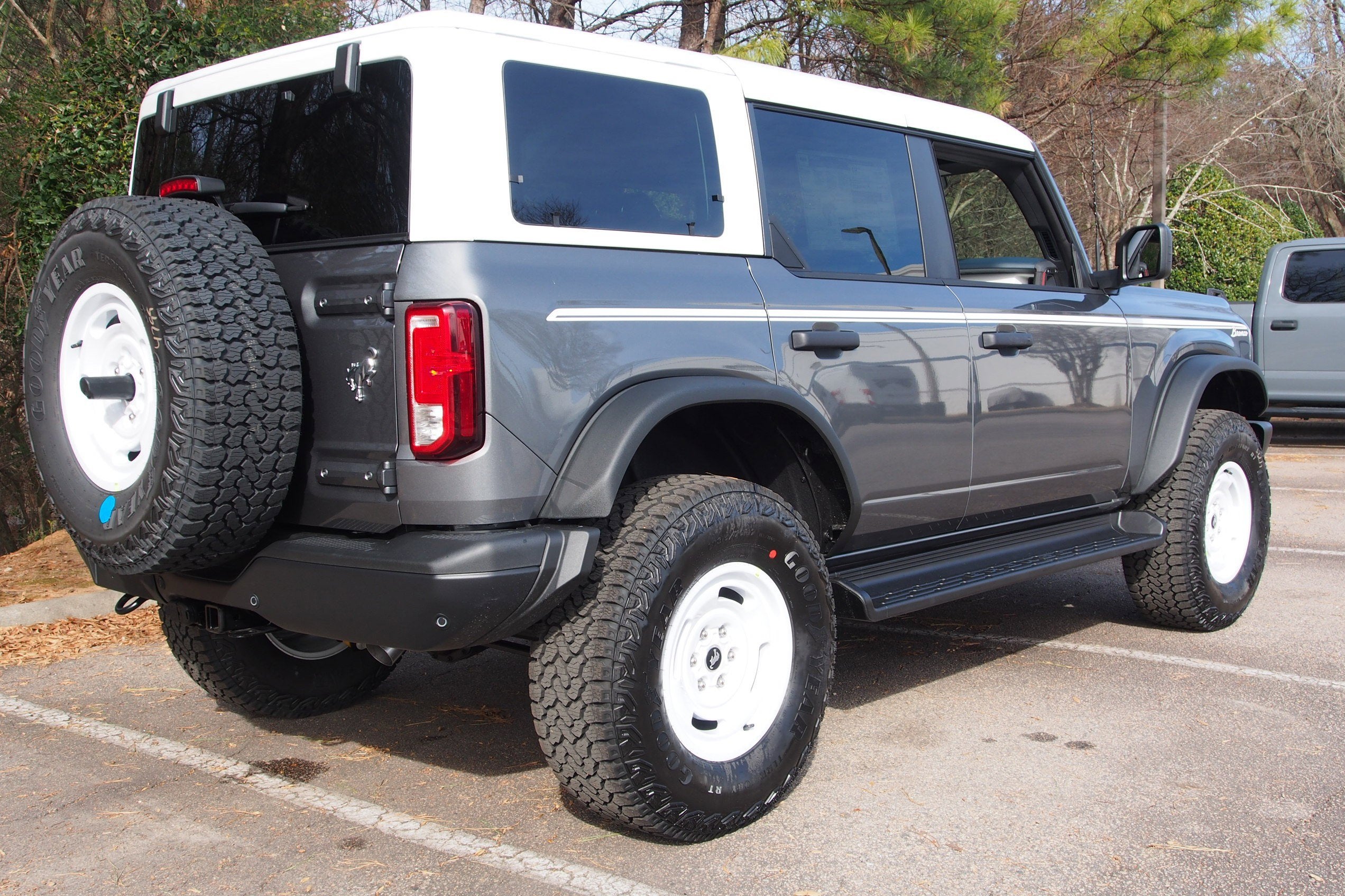 2025 Ford Bronco Heritage Edition