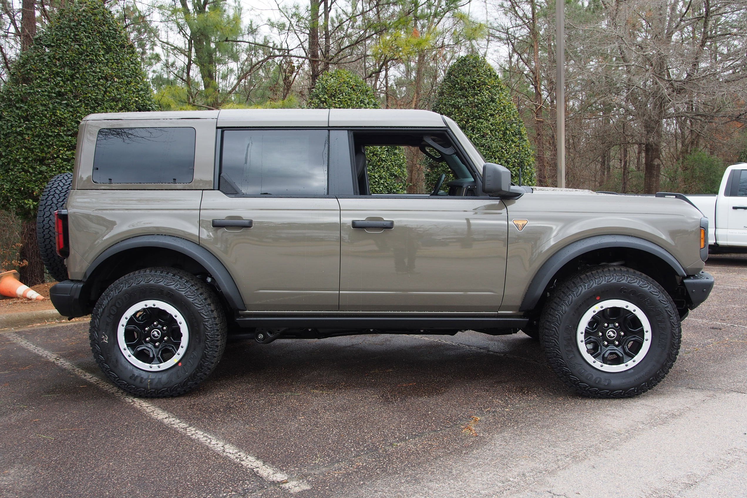 2026 Ford Bronco Badlands