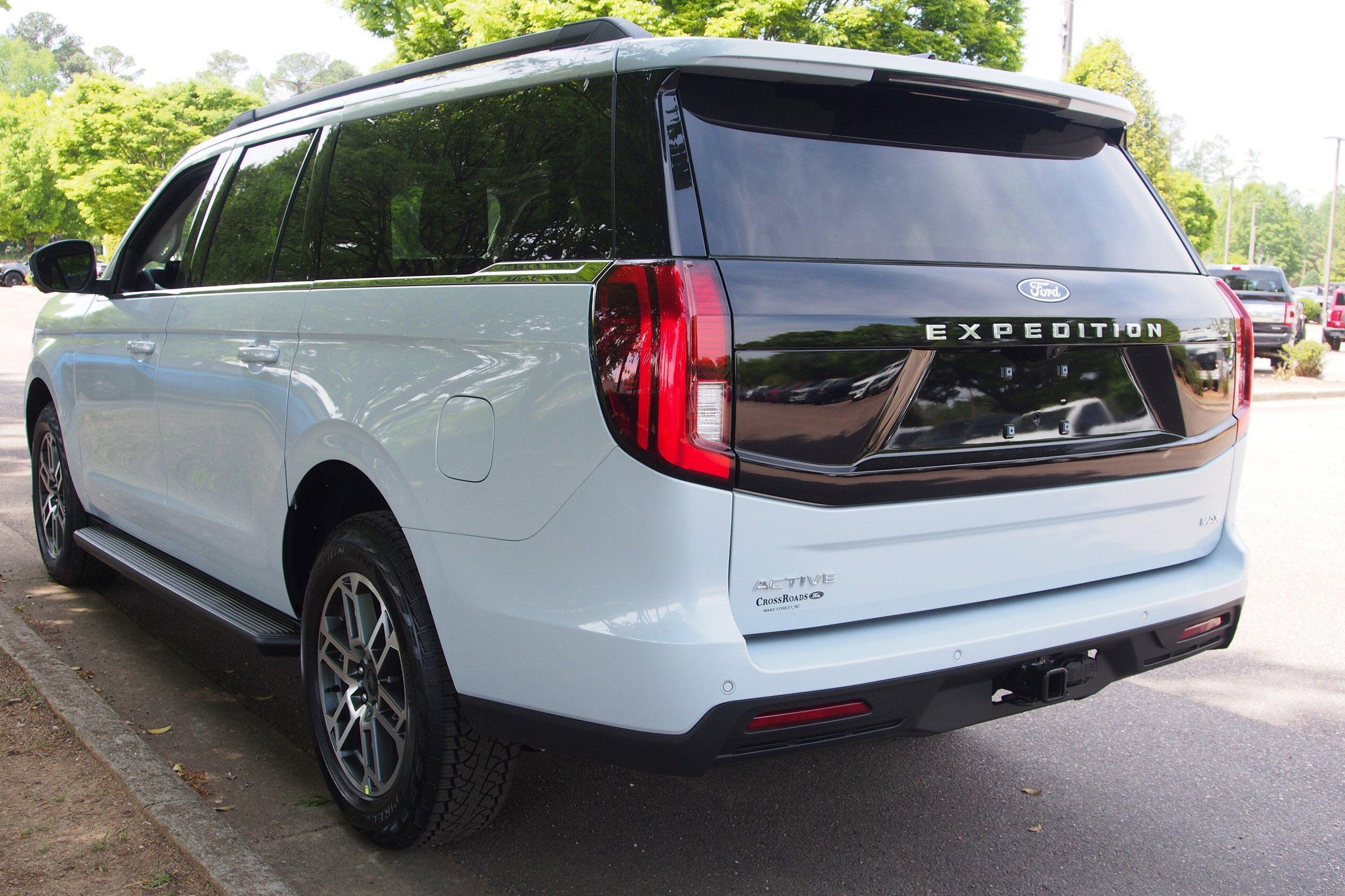 2026 Ford Expedition Max Active