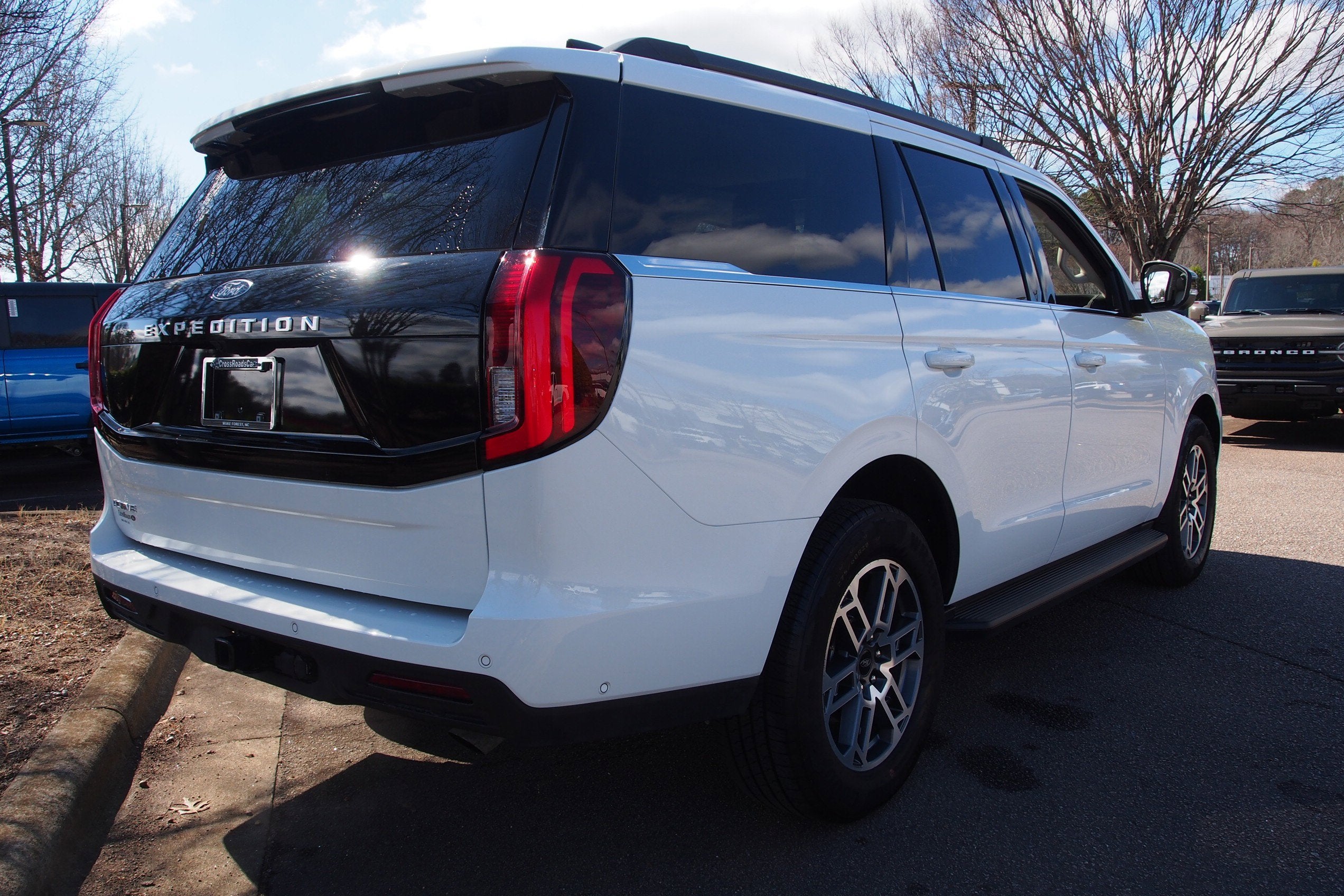 2025 Ford Expedition Active