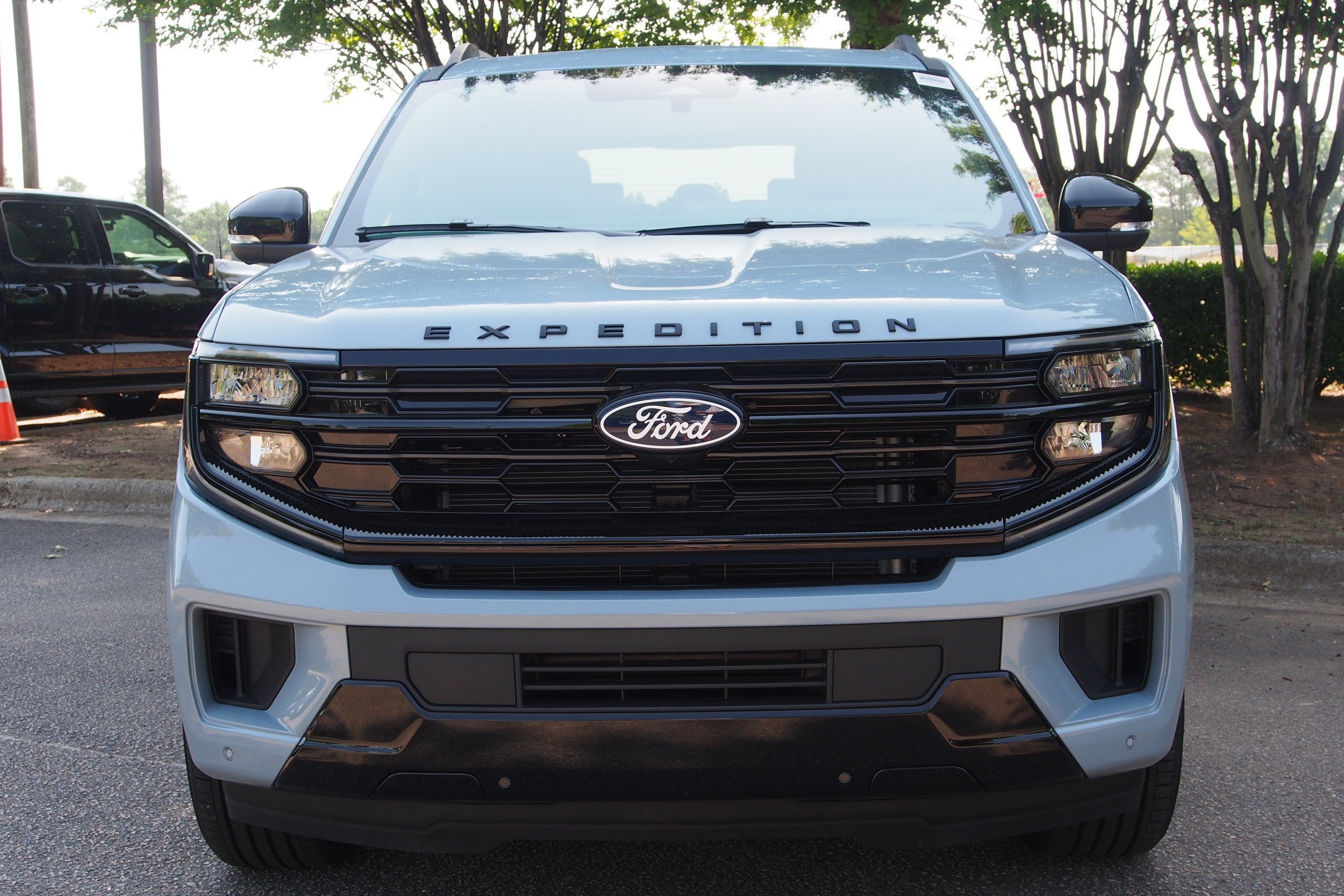 2027 Ford Expedition Platinum