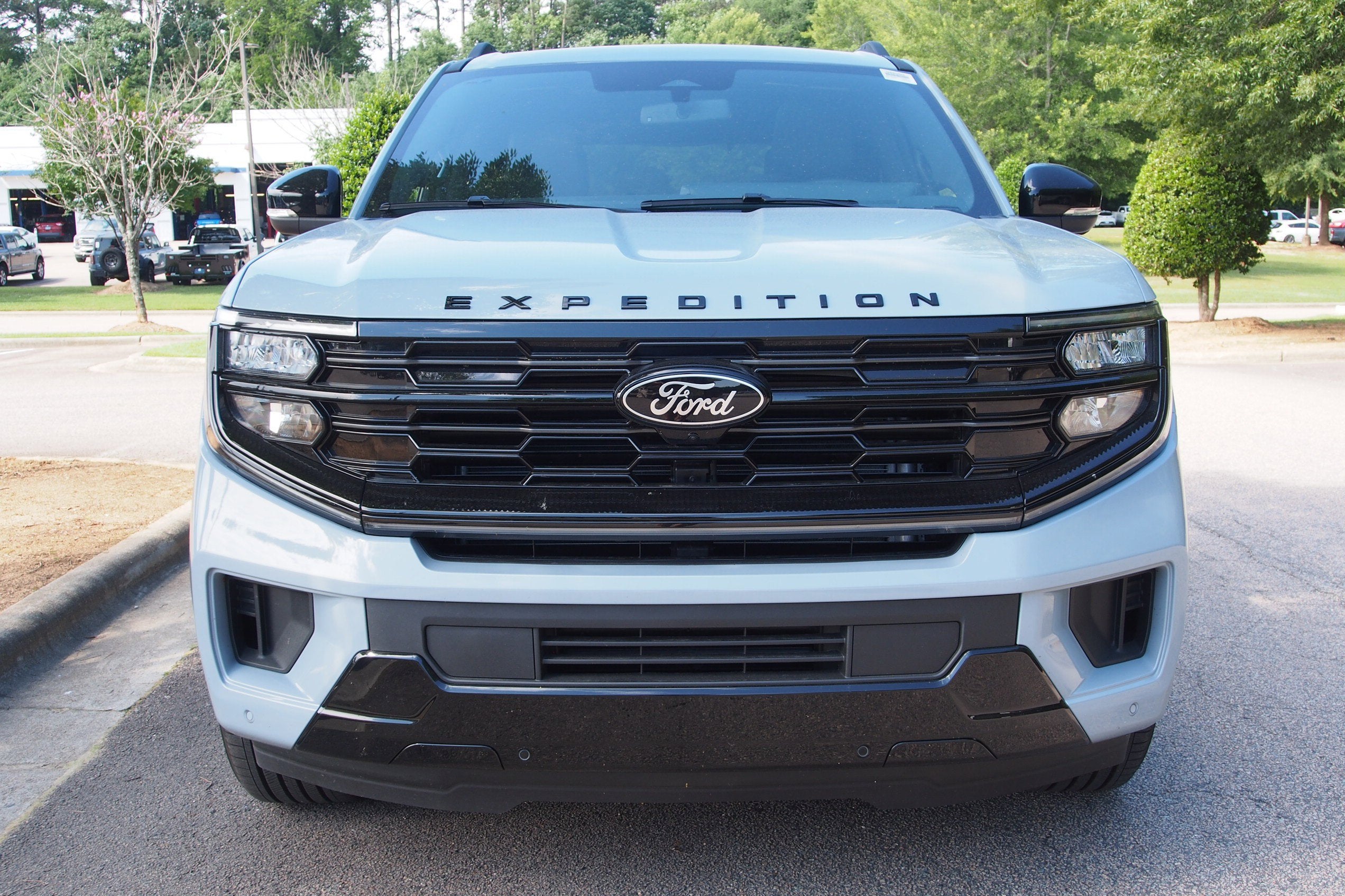 2026 Ford Expedition Platinum - Crossroads Courtesy Demo