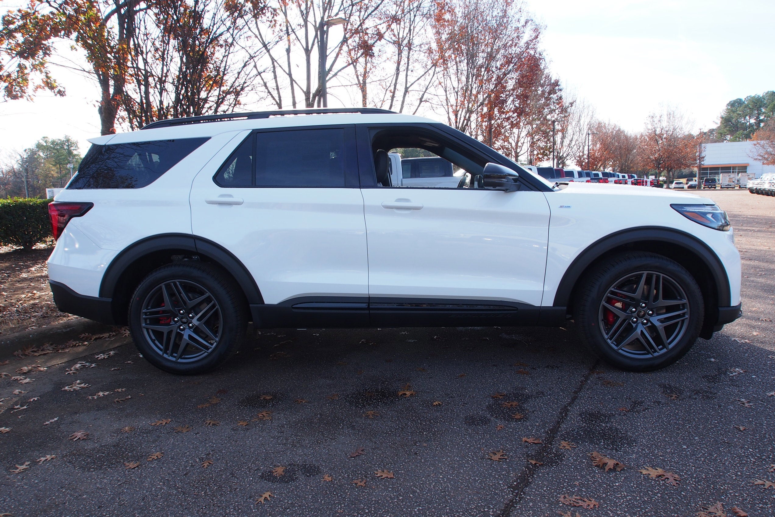 2026 Ford Explorer ST-Line - Crossroads Courtesy Demo