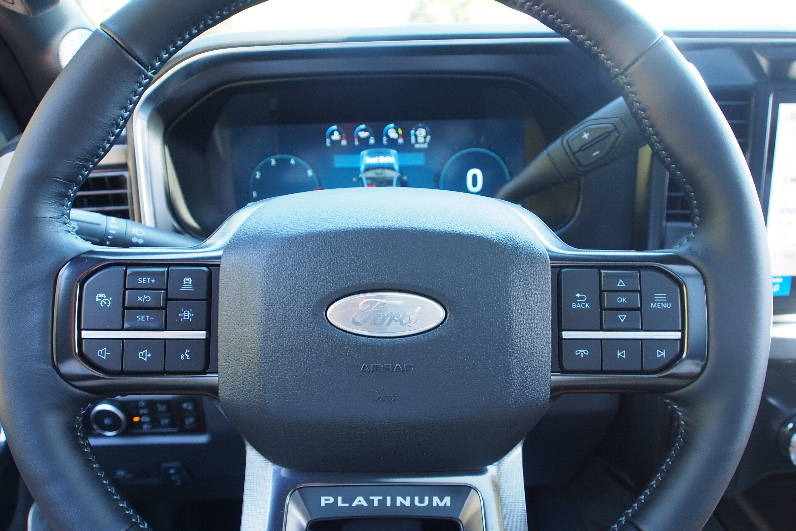 2027 Ford Super Duty F-250 SRW Platinum