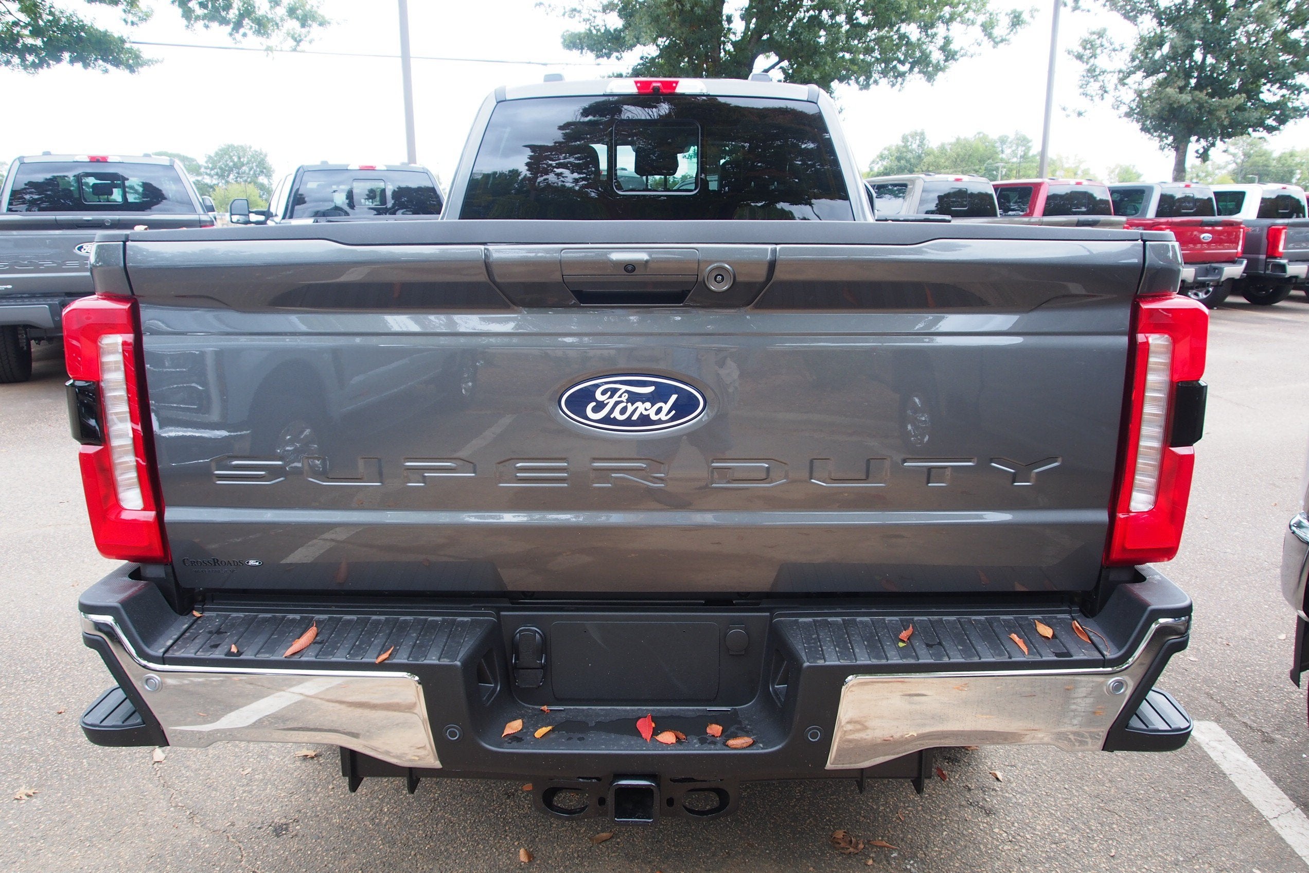 2027 Ford Super Duty F-350 SRW LARIAT