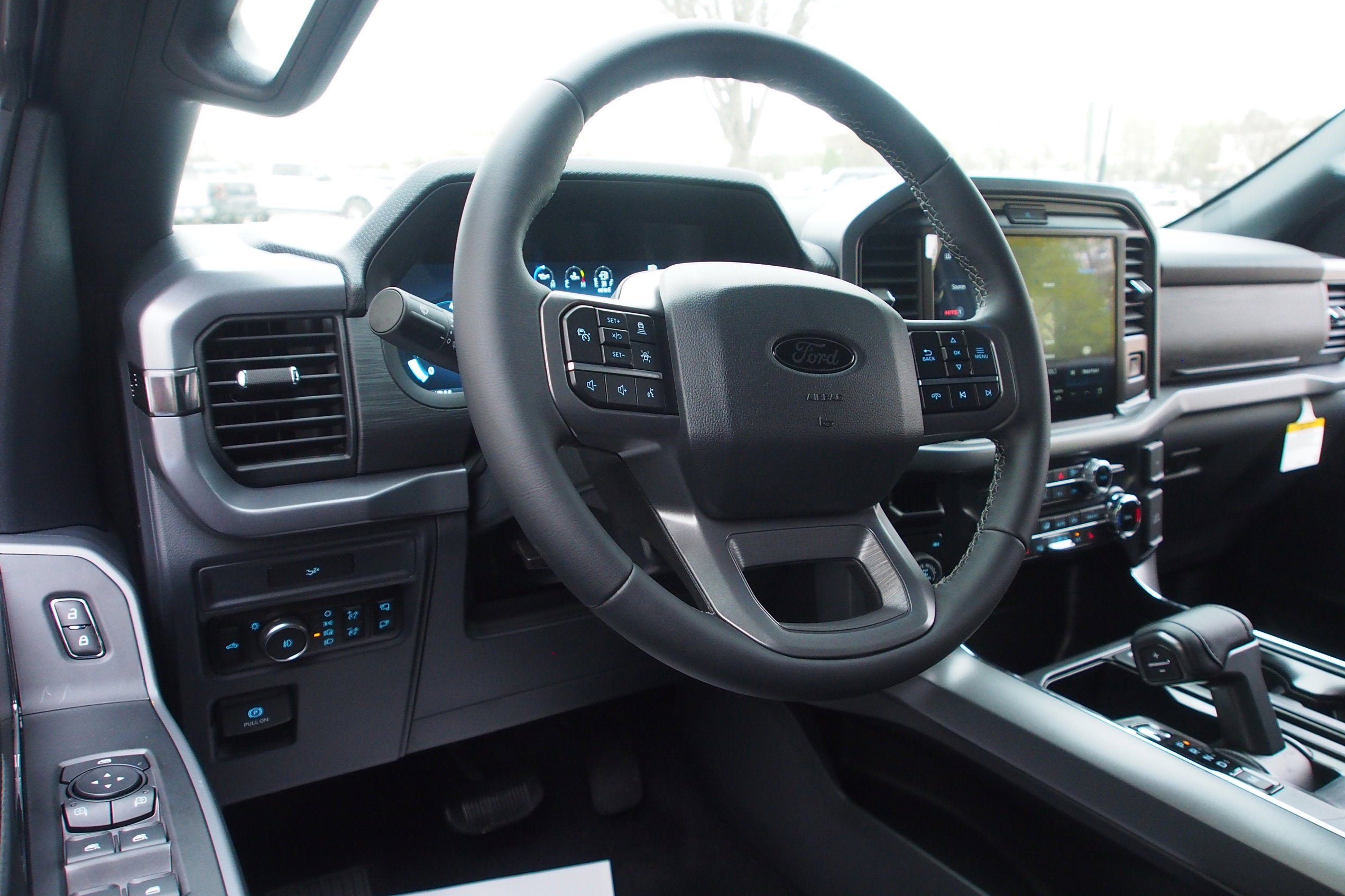 2026 Ford F-150 XLT - Crossroads Courtesy Demo
