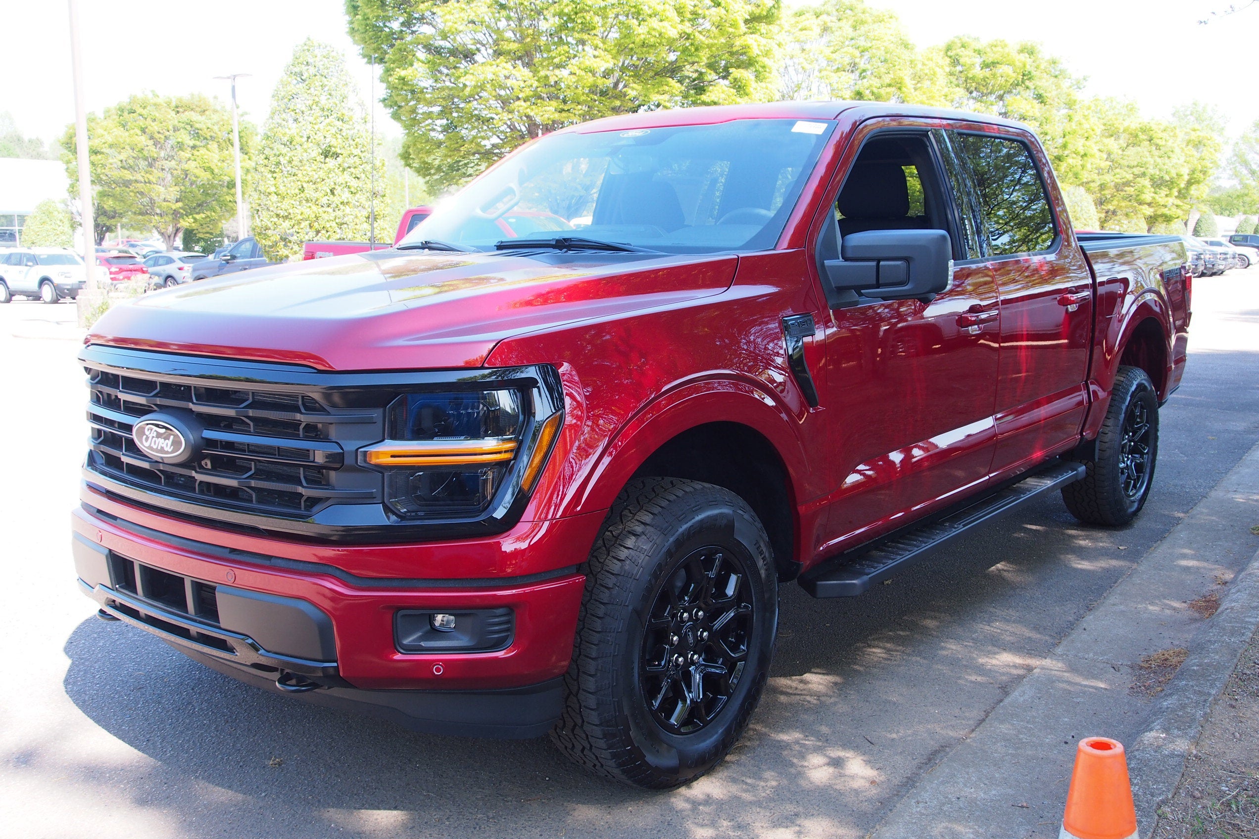 2026 Ford F-150 XLT - Crossroads Courtesy Demo