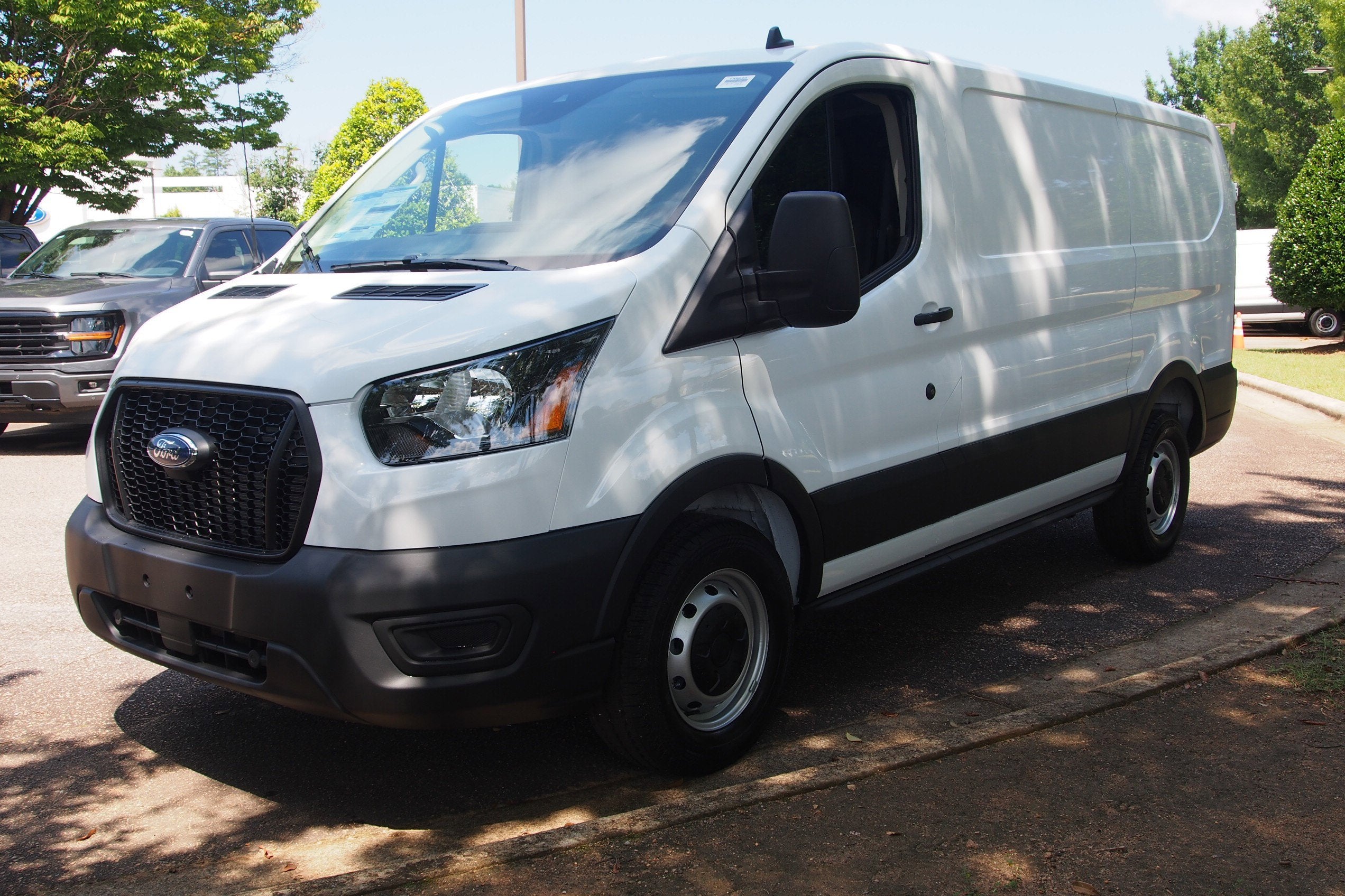 2025 Ford Transit Cargo Van Base