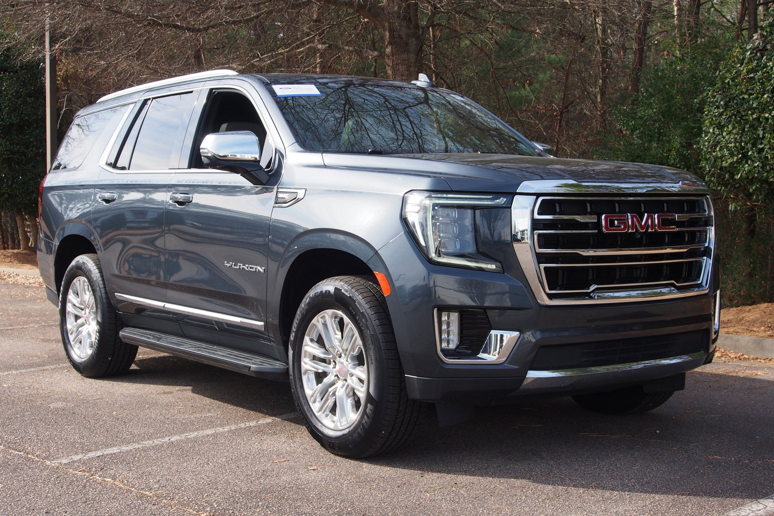 2021 GMC Yukon SLT