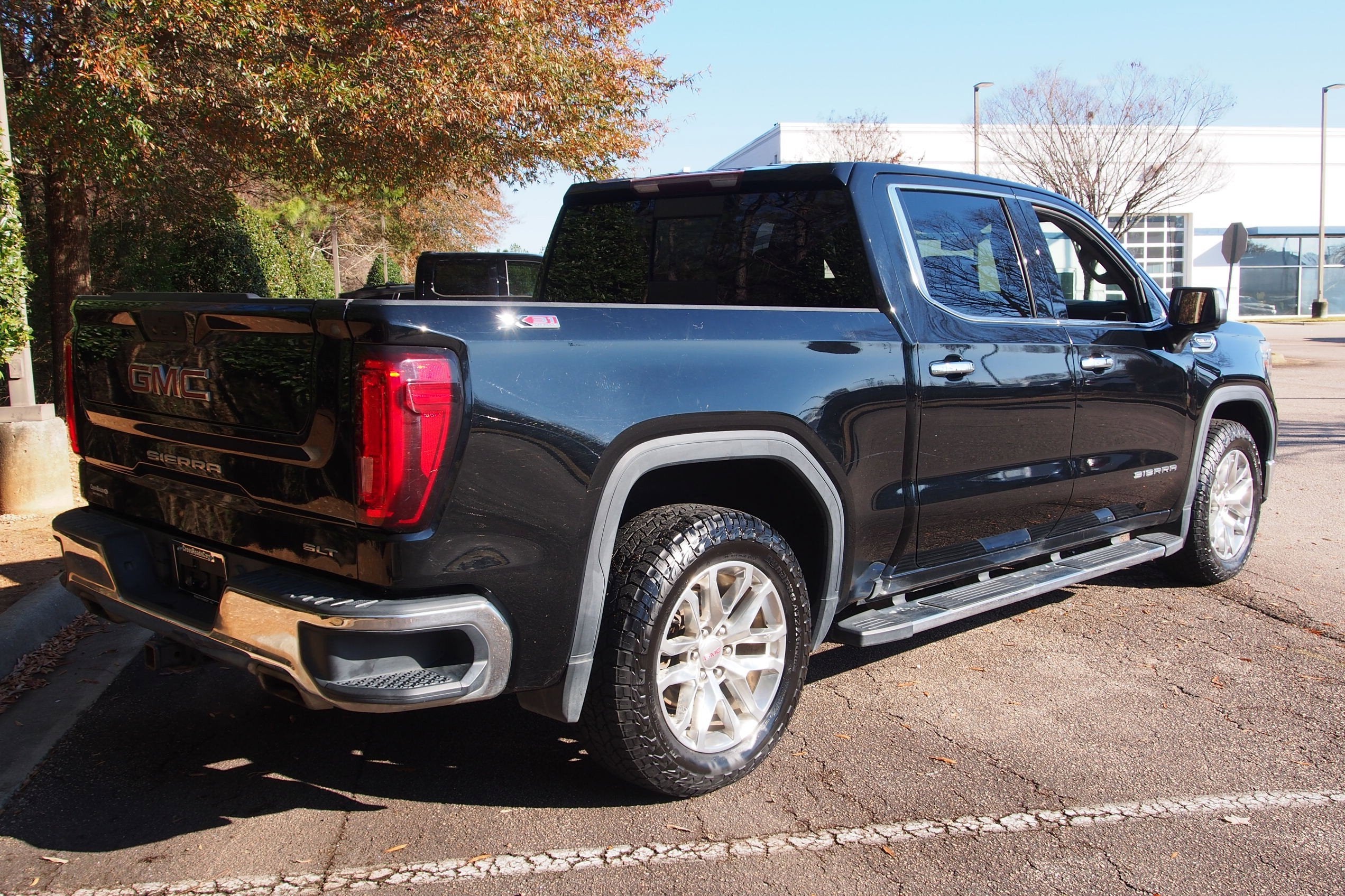 2020 GMC Sierra 1500 SLT