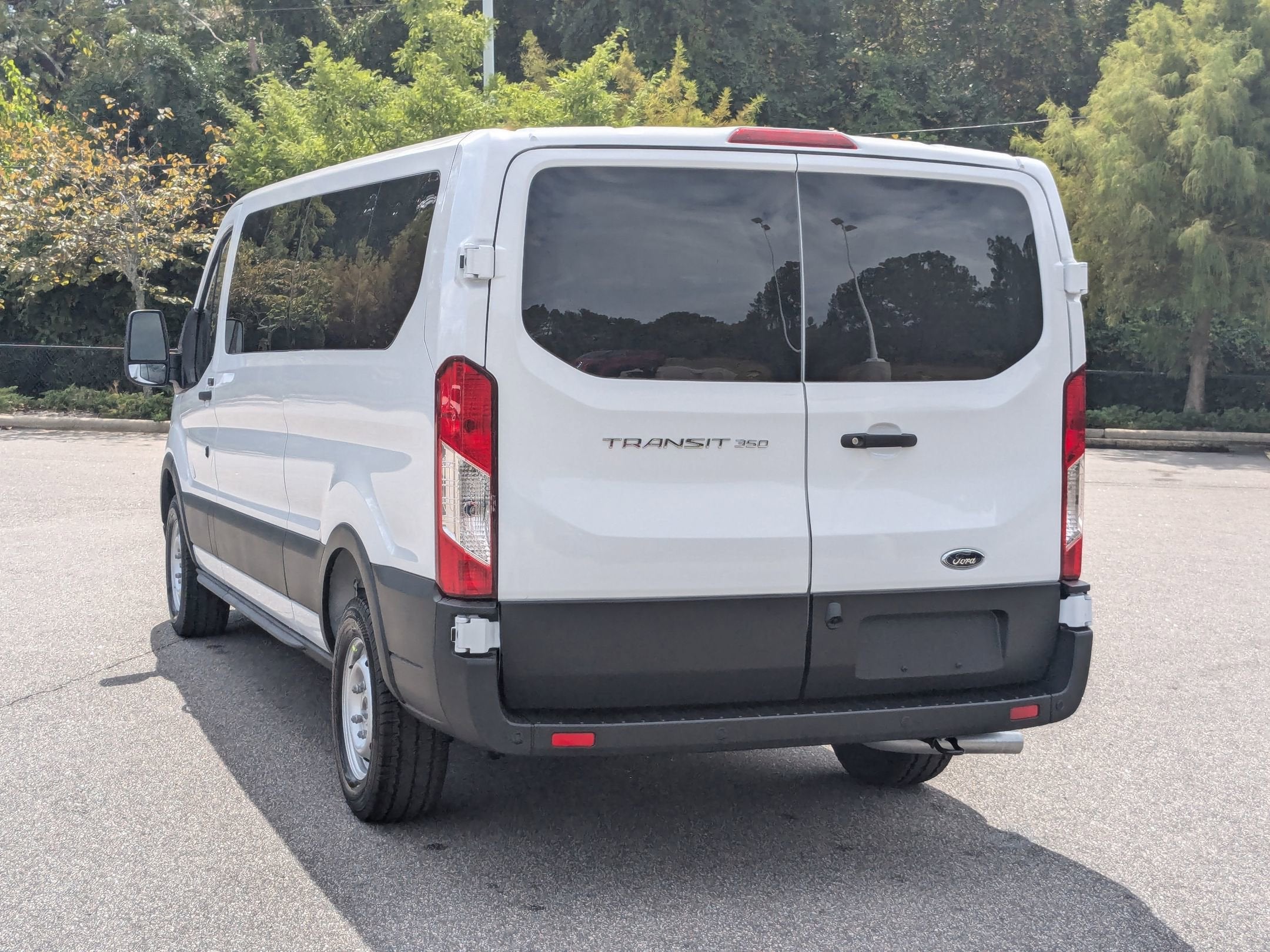 2025 Ford Transit Passenger Wagon XL