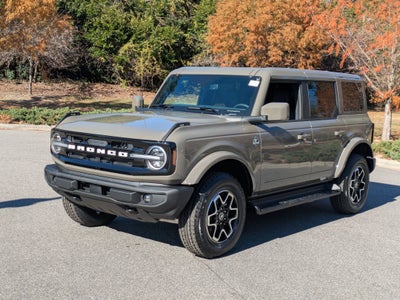 2025 Ford Bronco Outer Banks