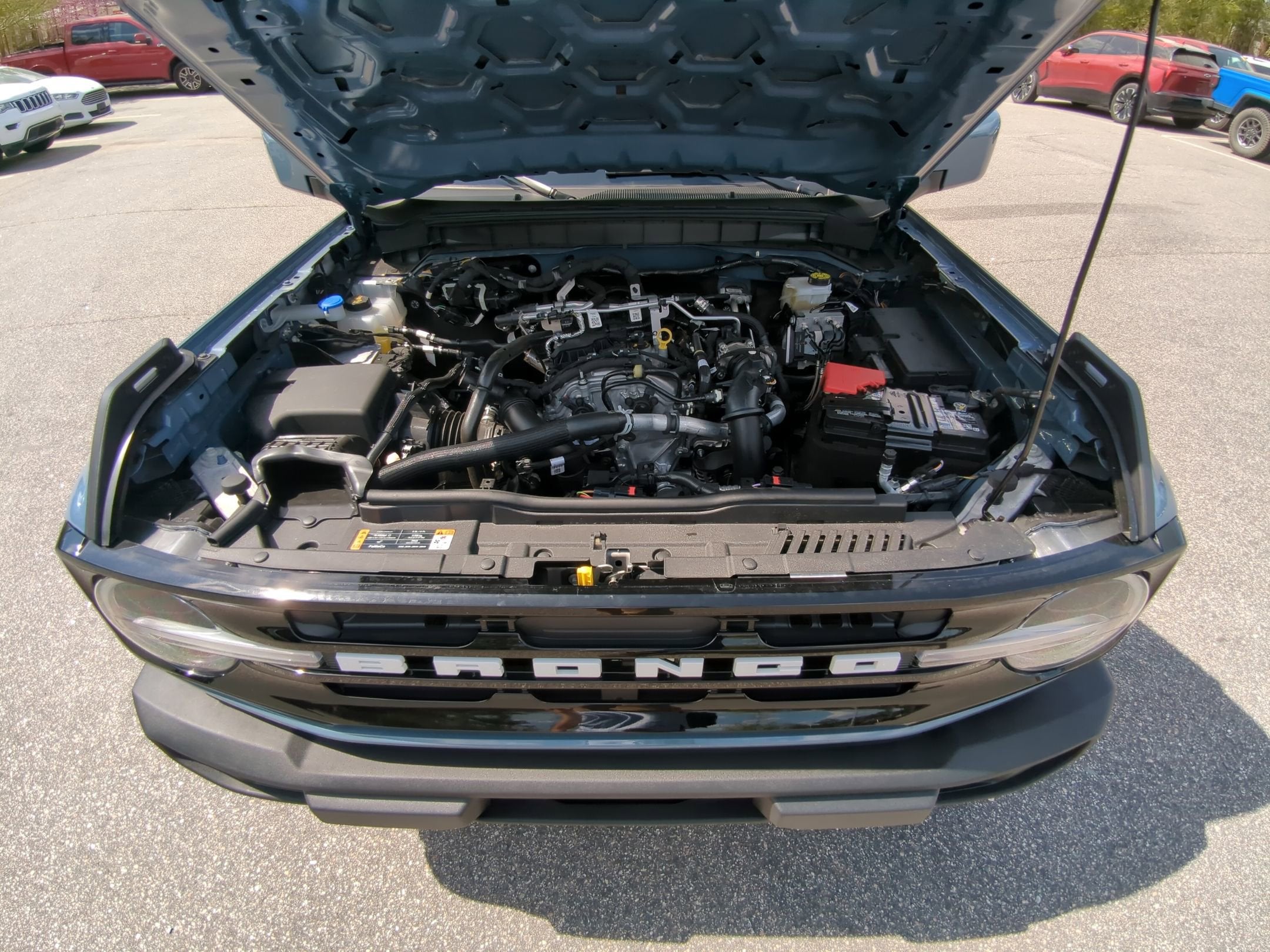 2025 Ford Bronco Outer Banks
