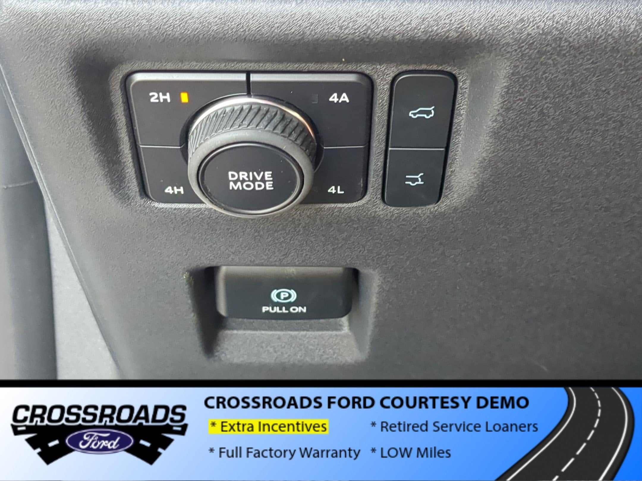 2026 Ford Expedition Max Active - Crossroads Courtesy Demo