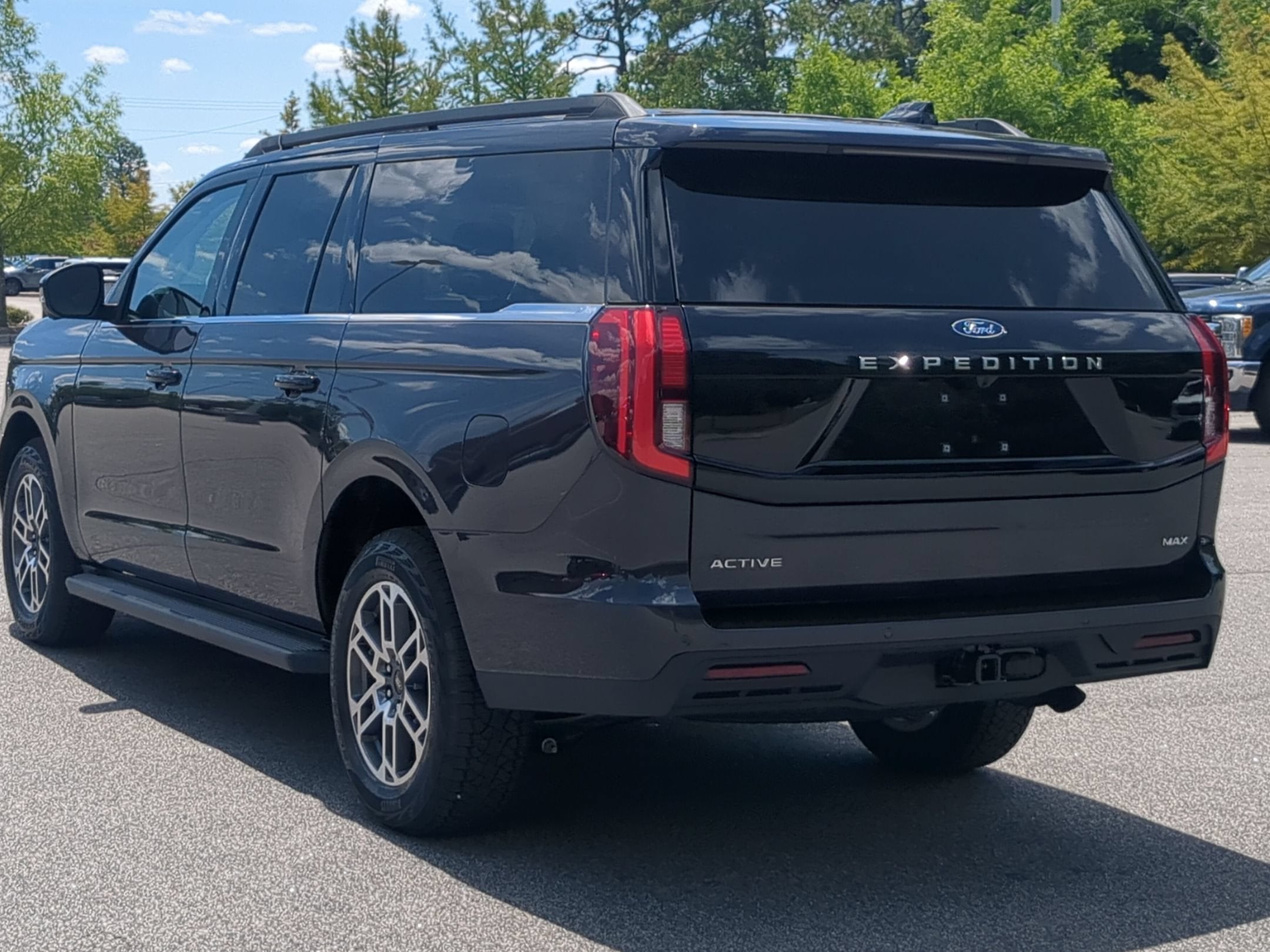 2026 Ford Expedition Max Active