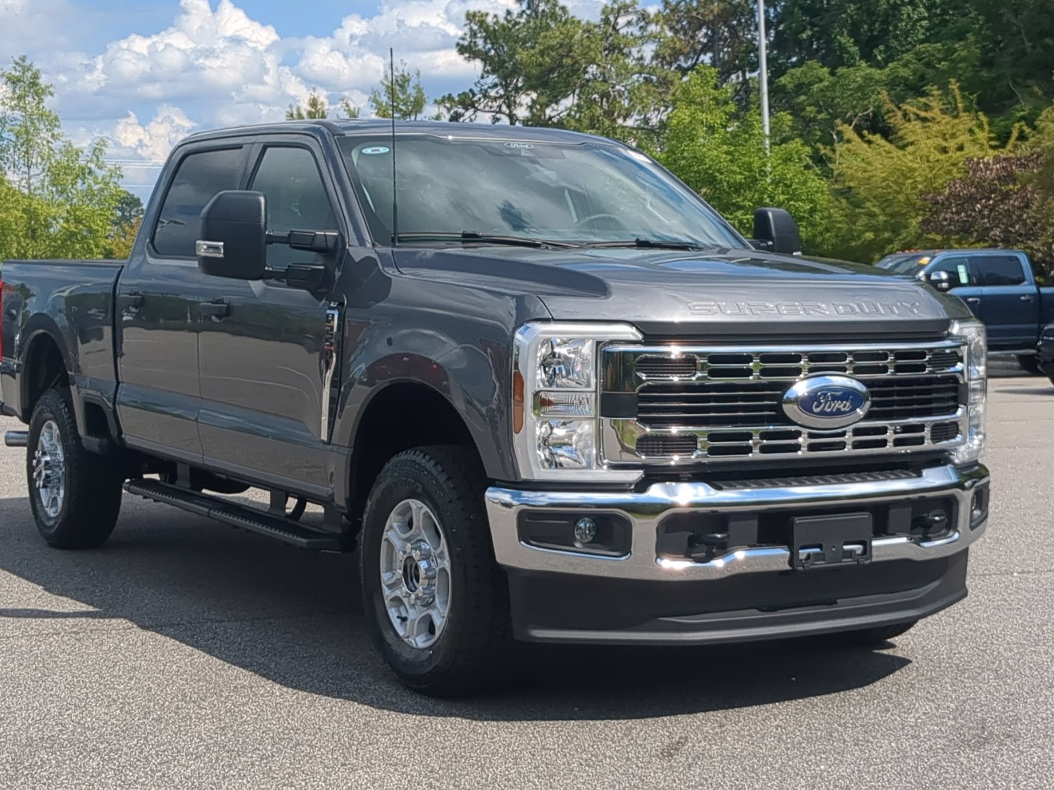 2026 Ford Super Duty F-250 SRW XLT