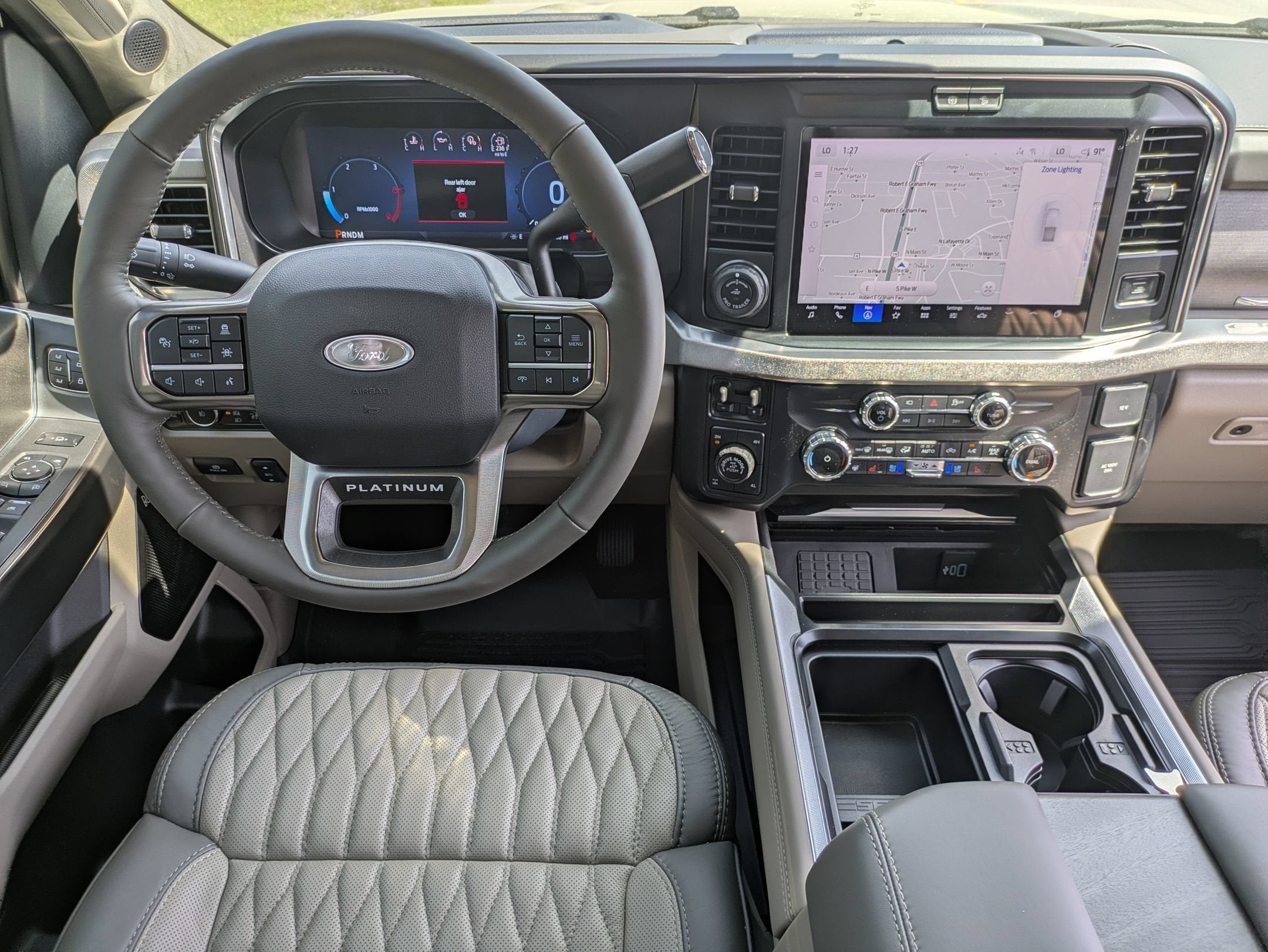 2026 Ford Super Duty F-350 SRW Platinum