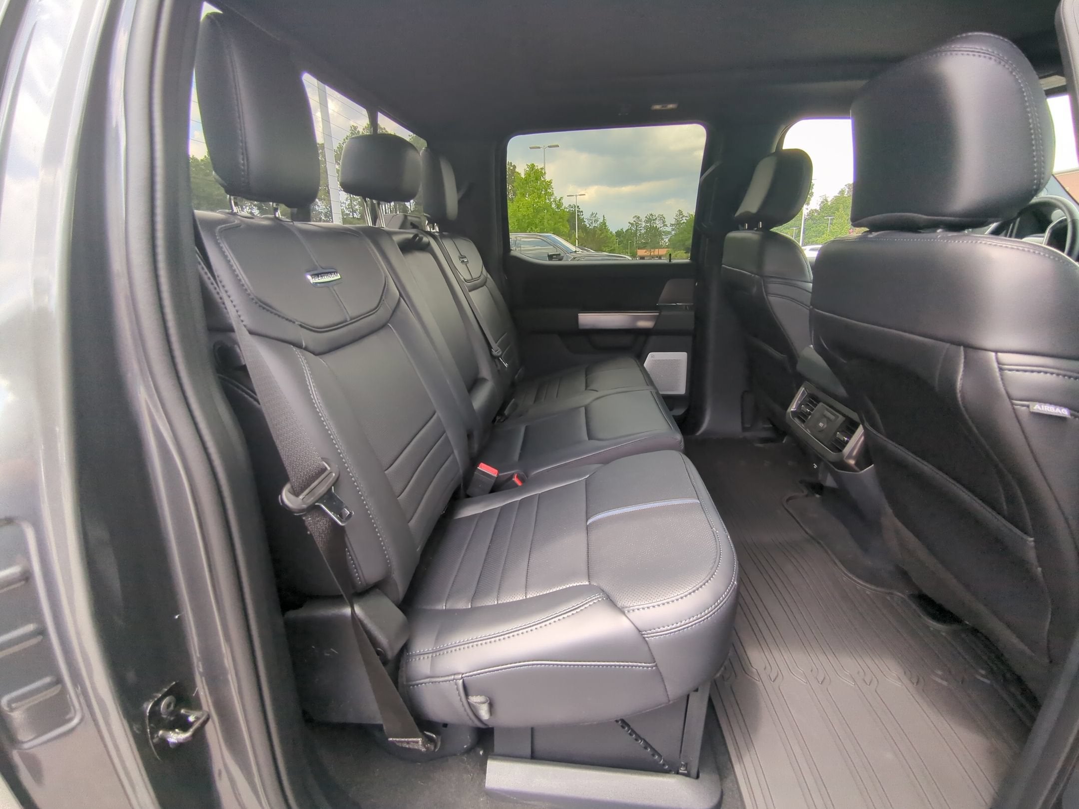 2026 Ford Super Duty F-350 SRW Base