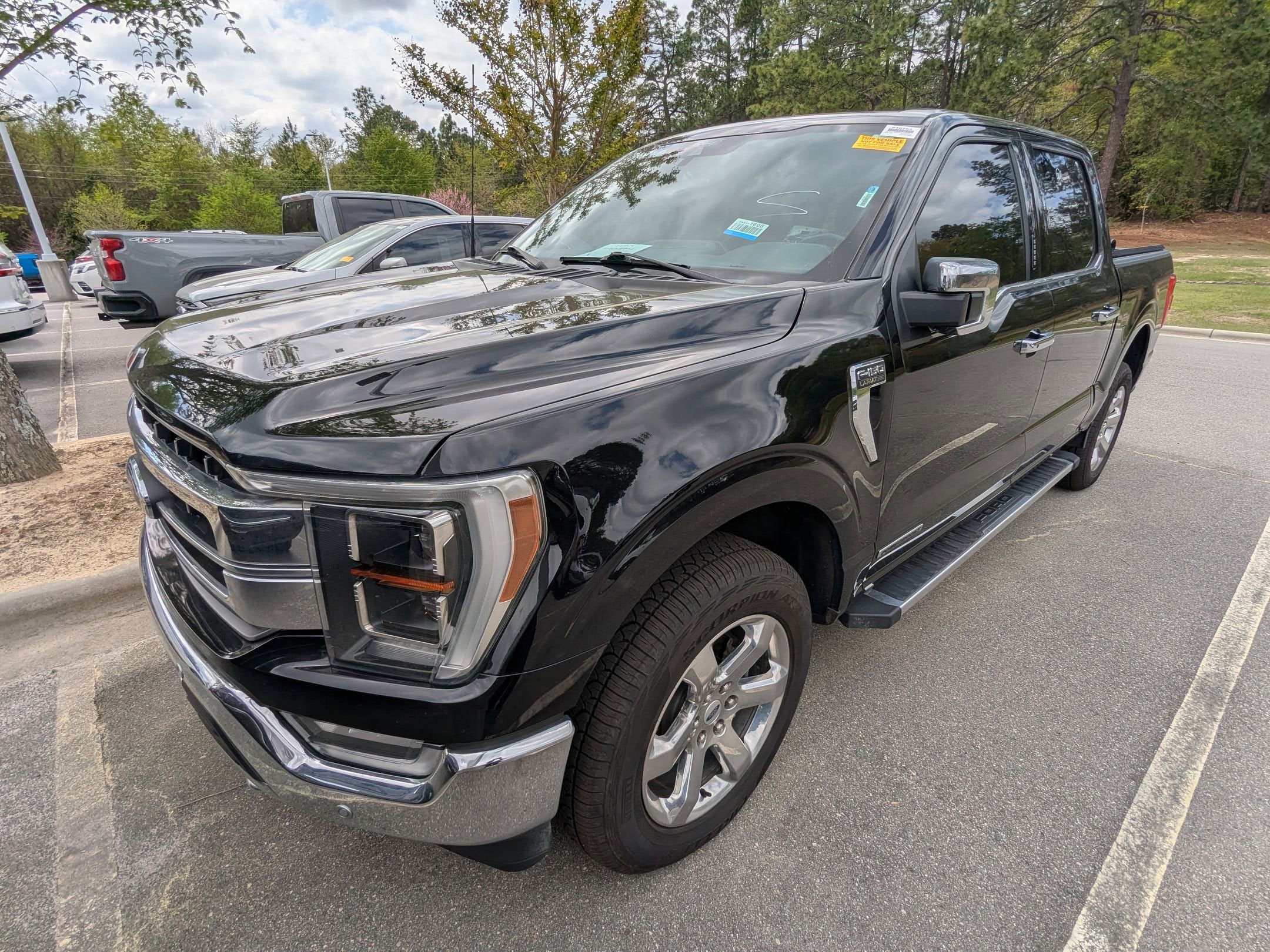 2022 Ford F-150 LARIAT