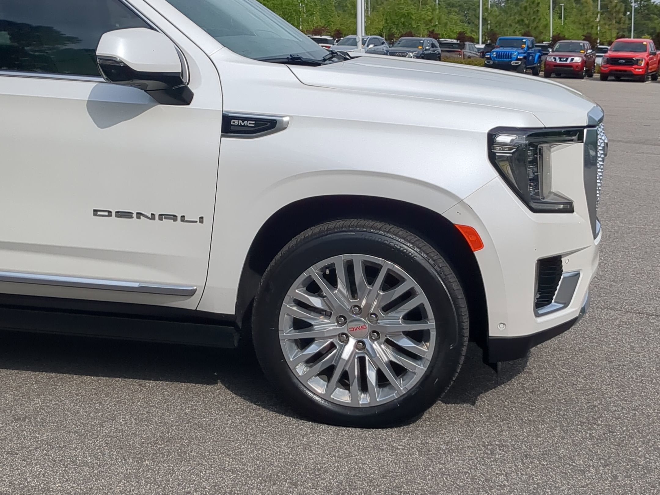 2024 GMC Yukon Denali