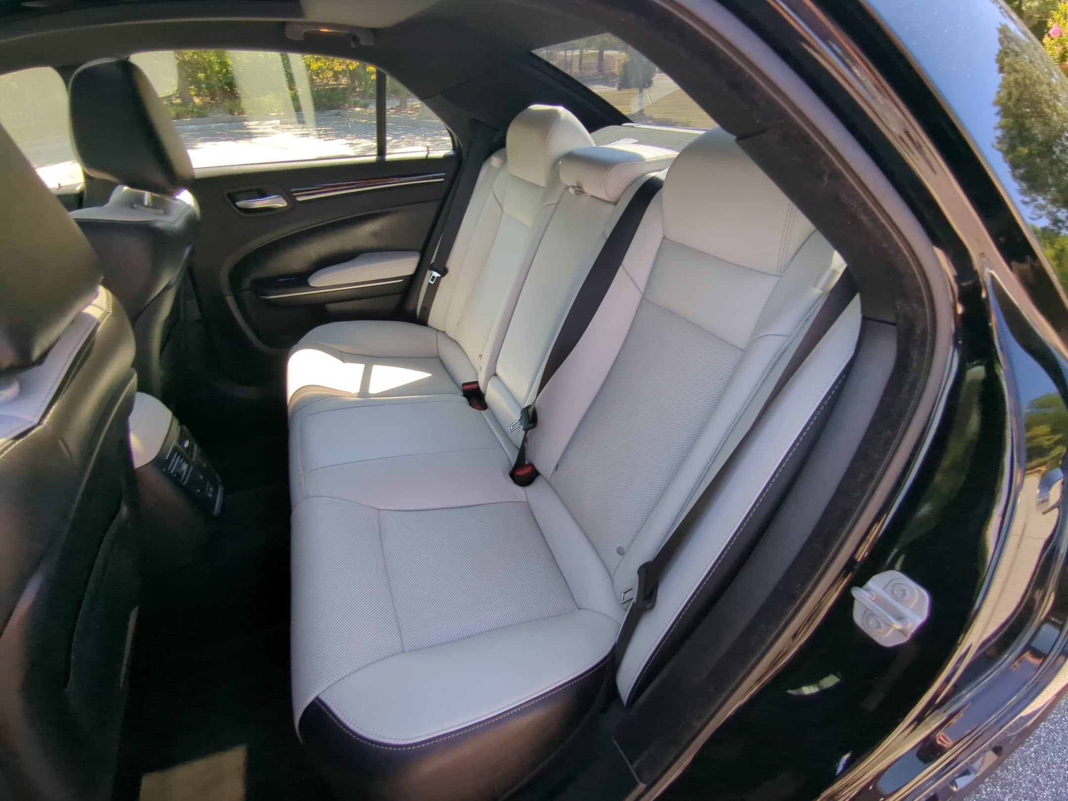 2020 Chrysler 300 300S