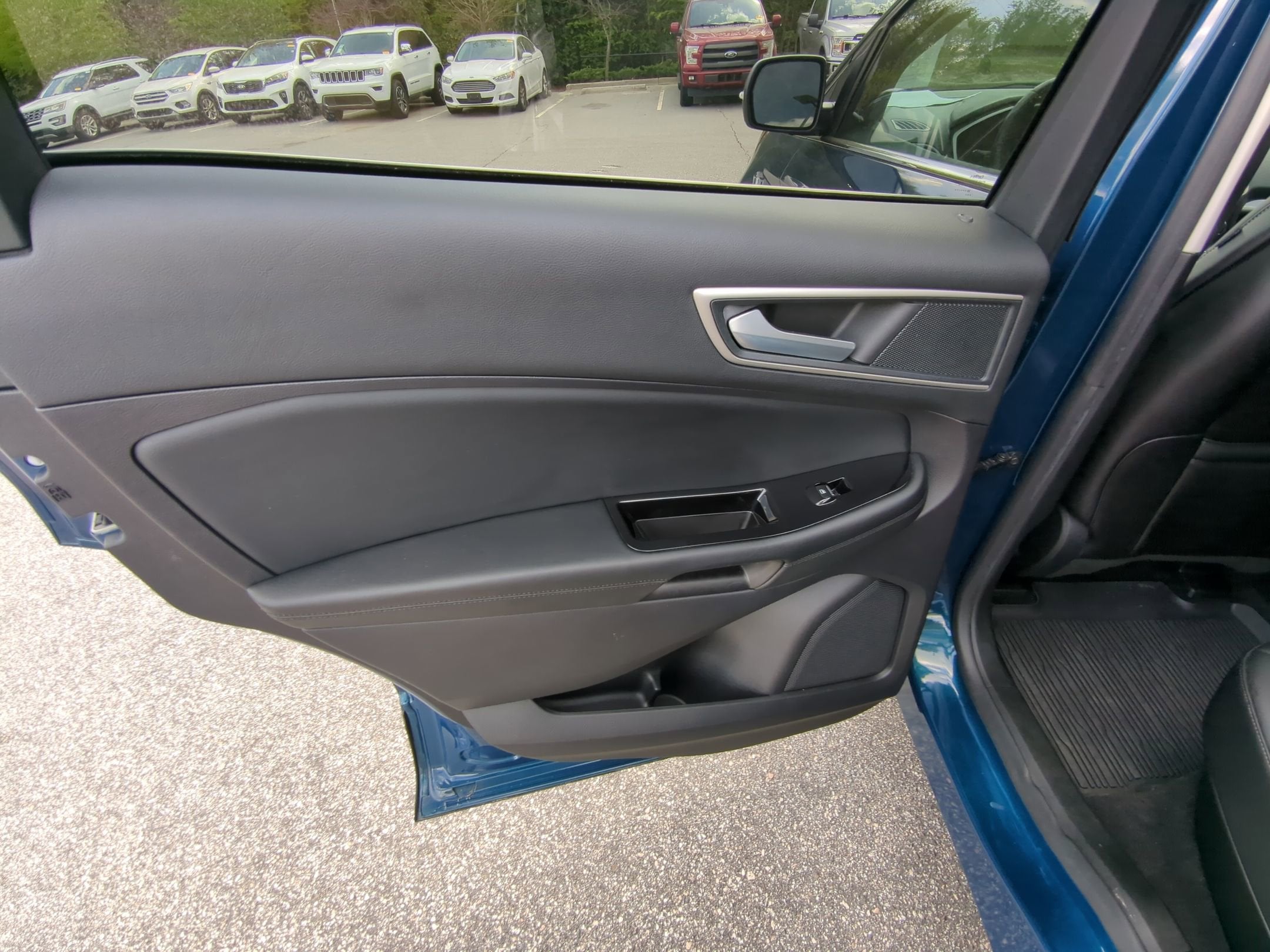 2020 Ford Edge SEL