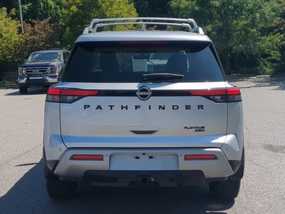 2024 Nissan Pathfinder Platinum