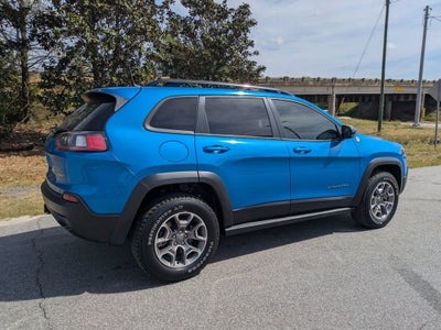 2022 Jeep Cherokee Trailhawk