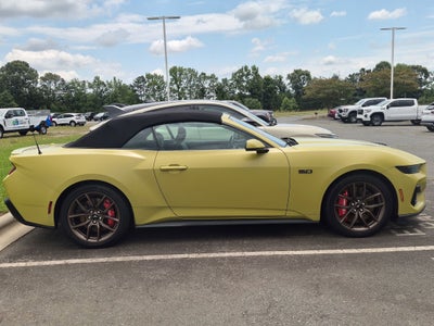 2025 Ford Mustang GT Premium