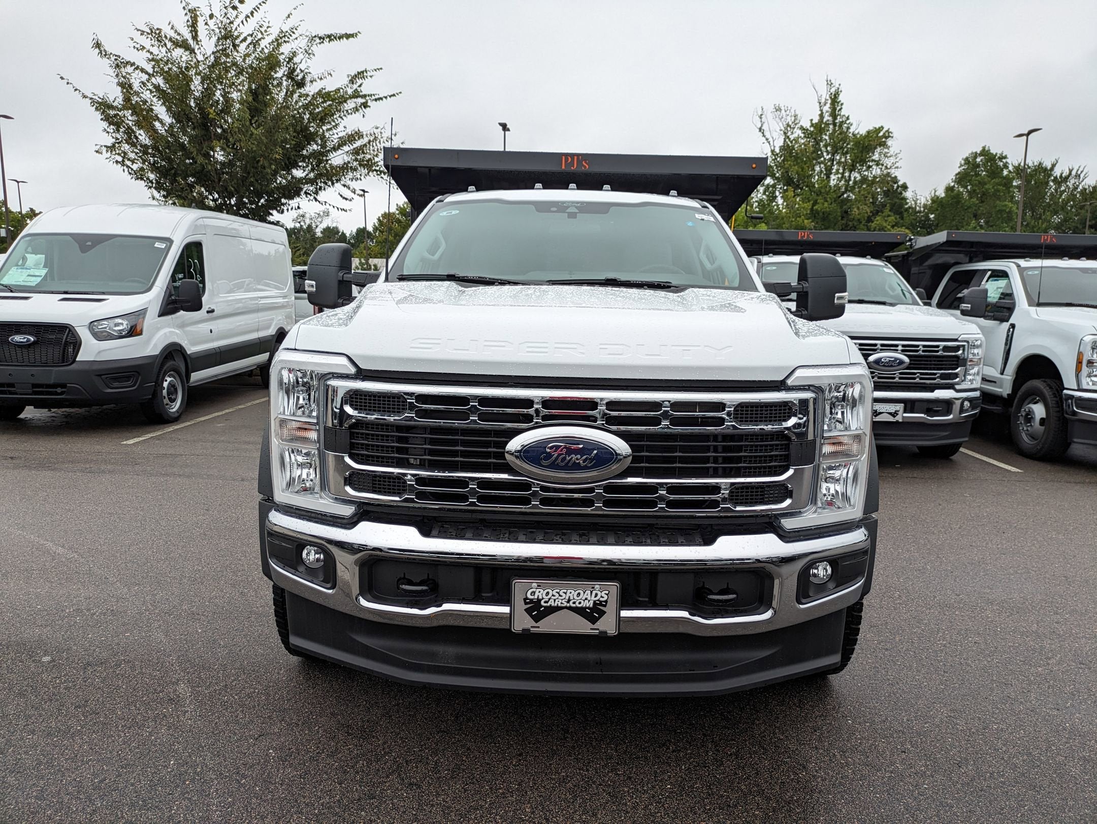 2025 Ford Super Duty F-550 DRW XL