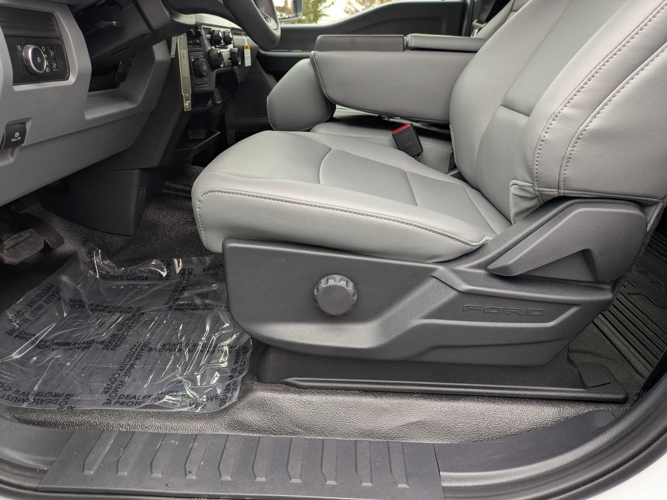 2026 Ford F-350 Super Duty Chassis Cab XL - Photo 12