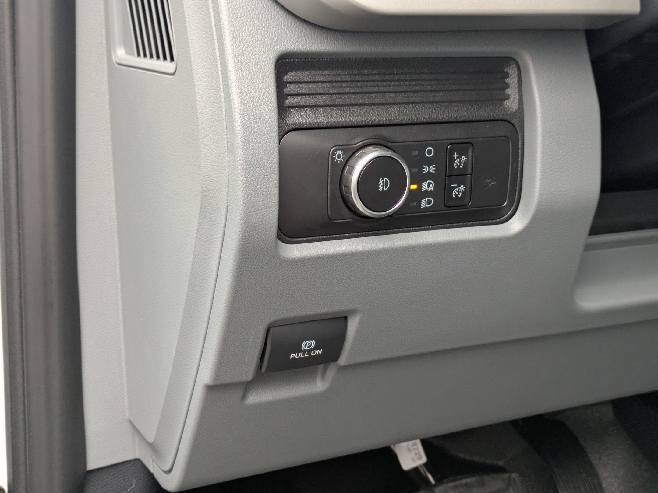 2026 Ford F-350 Super Duty Chassis Cab XL - Photo 13