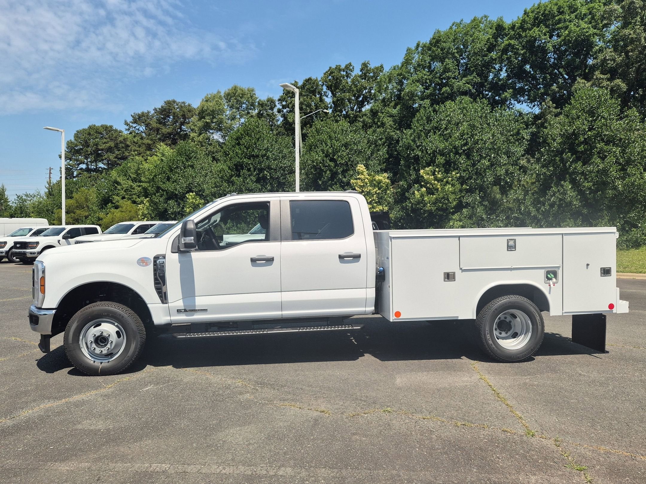 2026 Ford Super Duty F-350 DRW XL