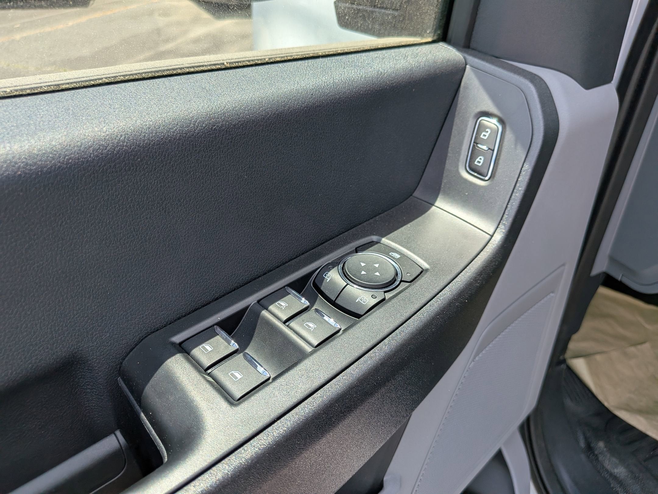 2025 Ford Super Duty F-350 SRW XL