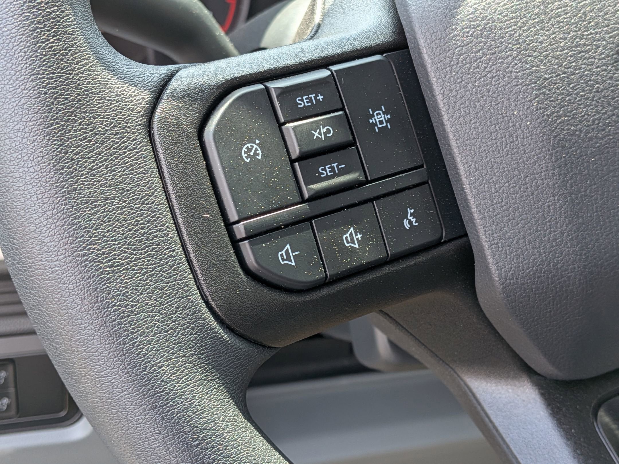 2025 Ford Super Duty F-350 SRW XL