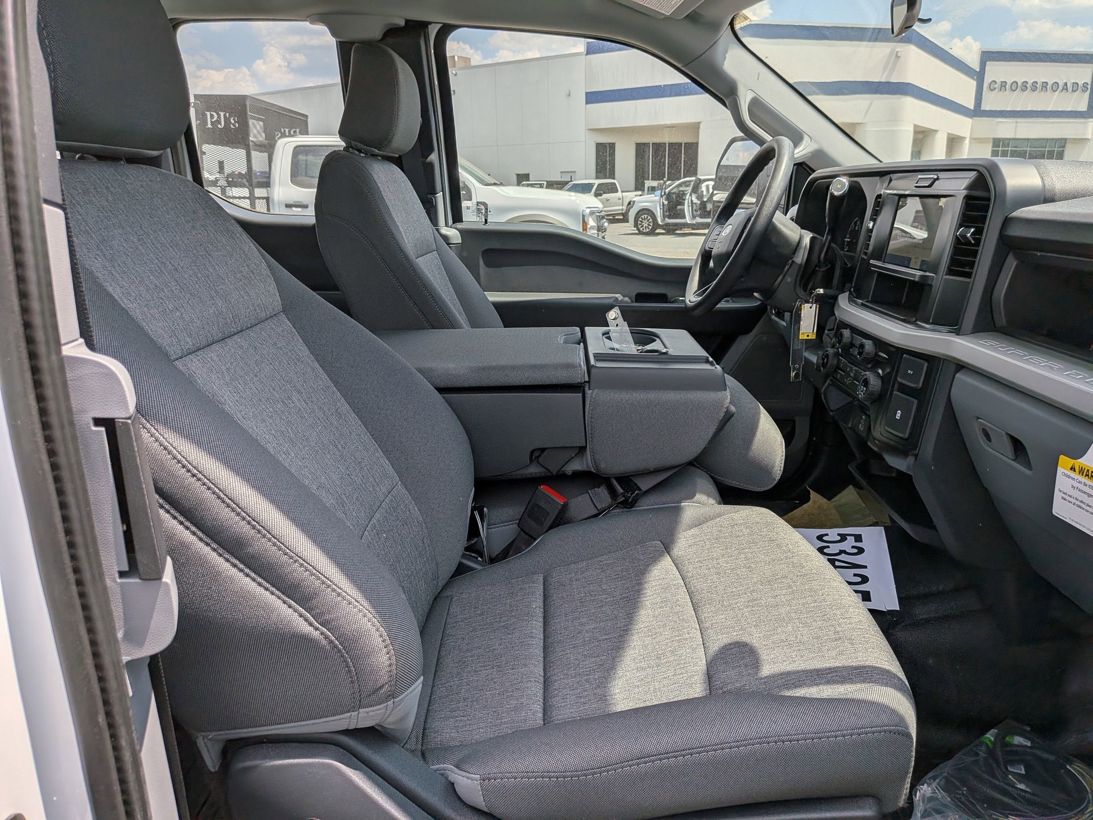 2025 Ford Super Duty F-350 SRW XL