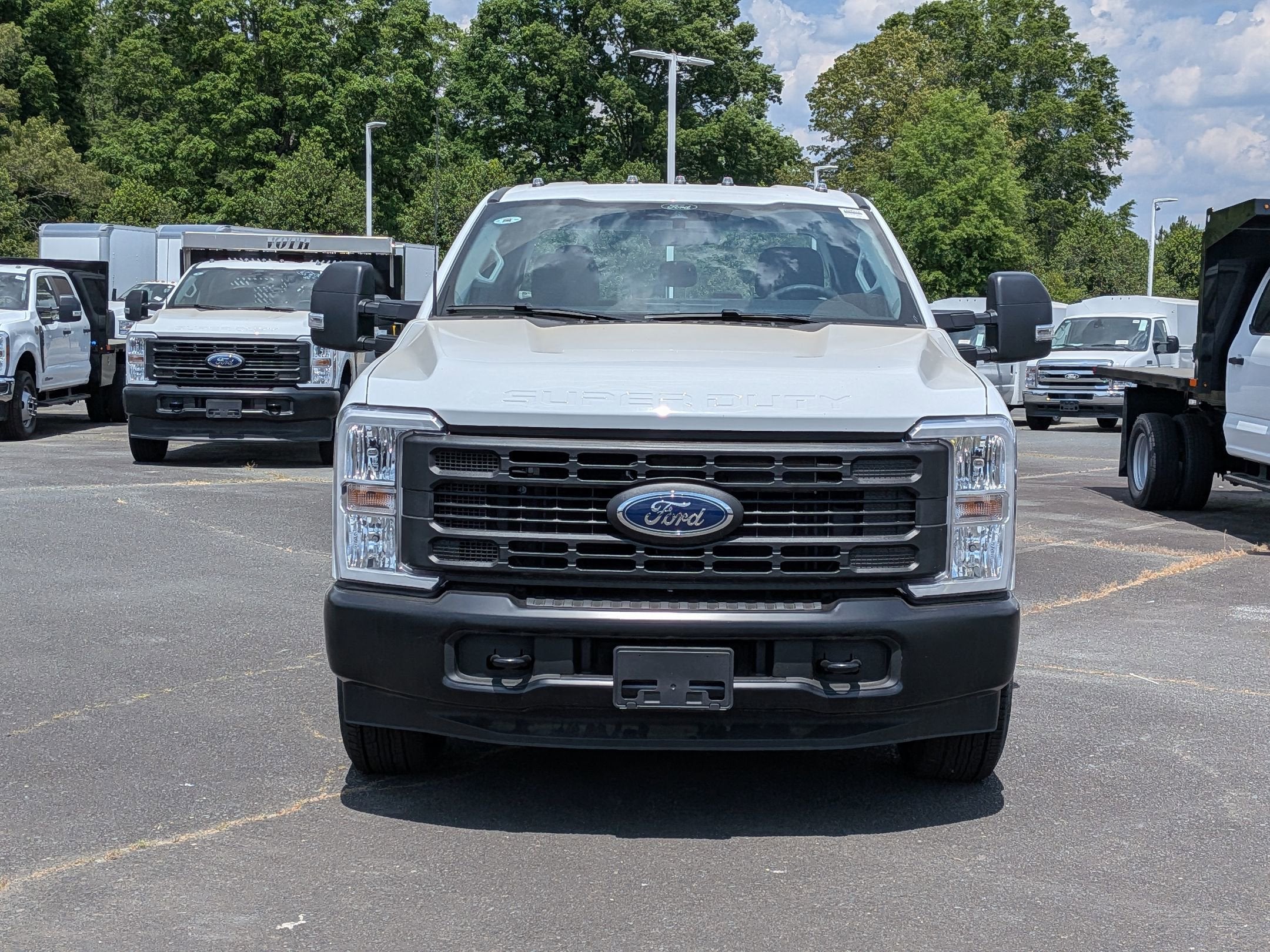 2025 Ford Super Duty F-350 SRW XL