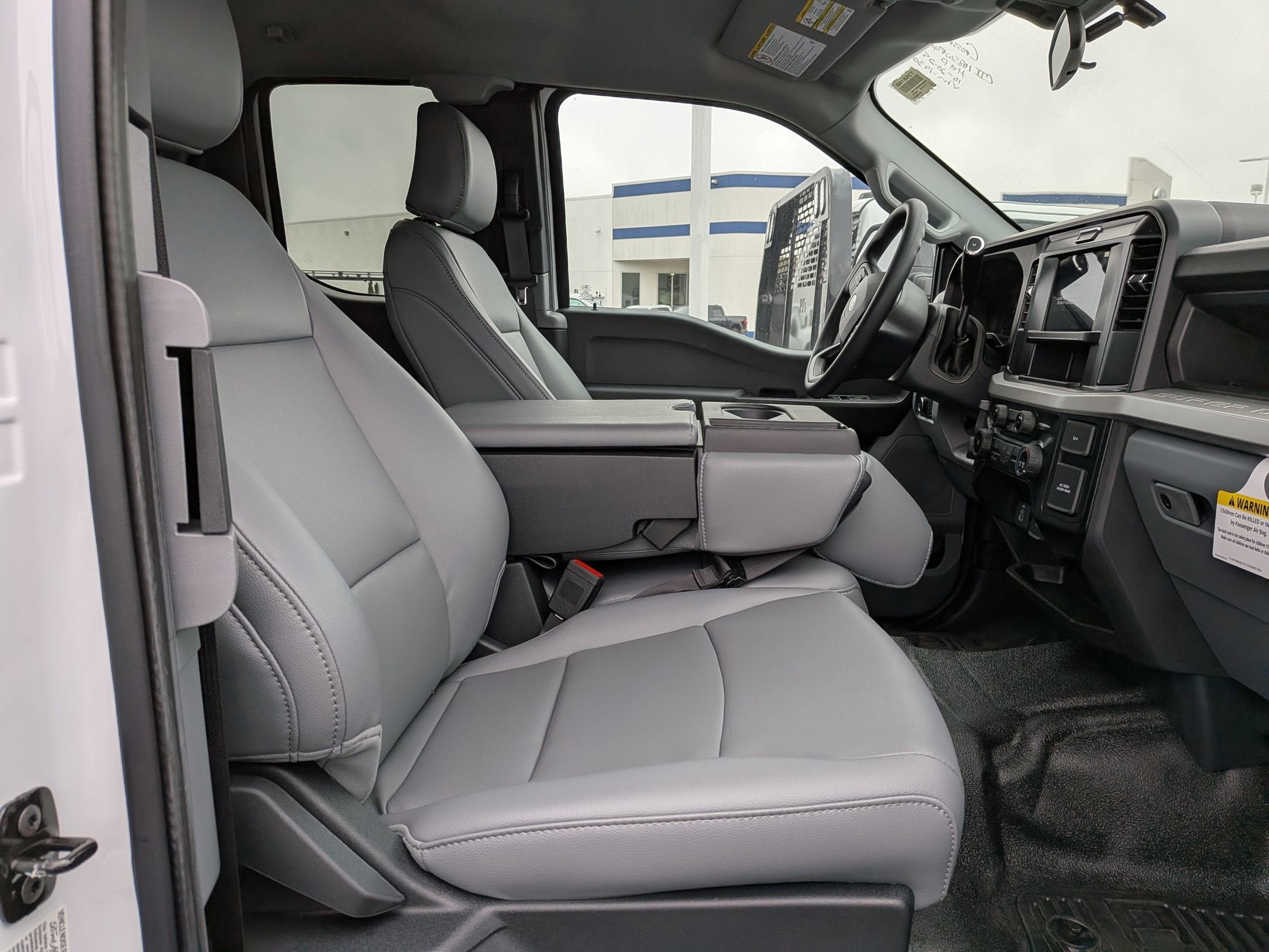 2025 Ford Super Duty F-350 SRW Reading Body XL