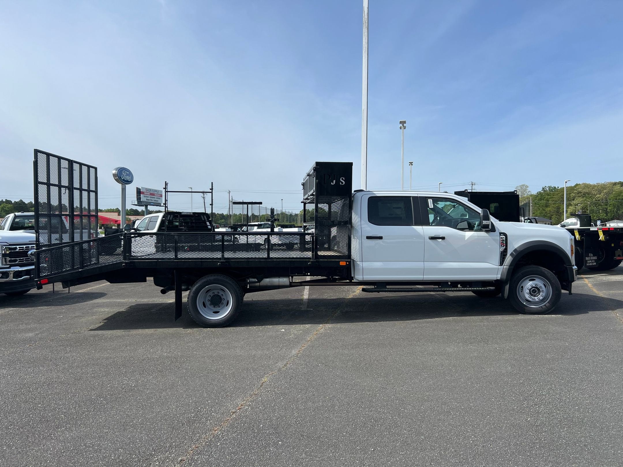 2026 Ford Super Duty F-450 DRW XL