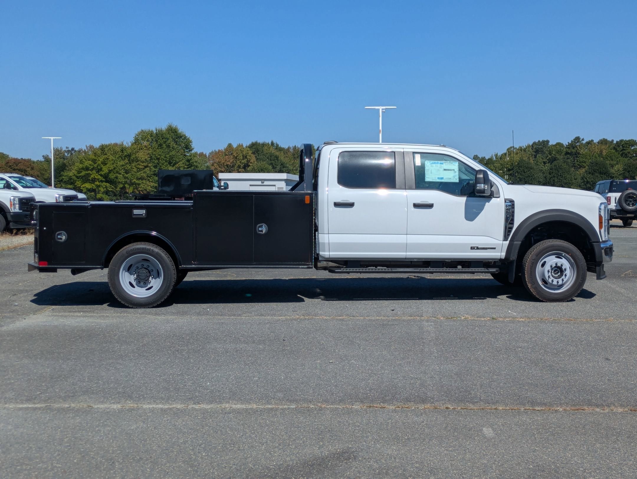 2025 Ford Super Duty F-450 DRW XL