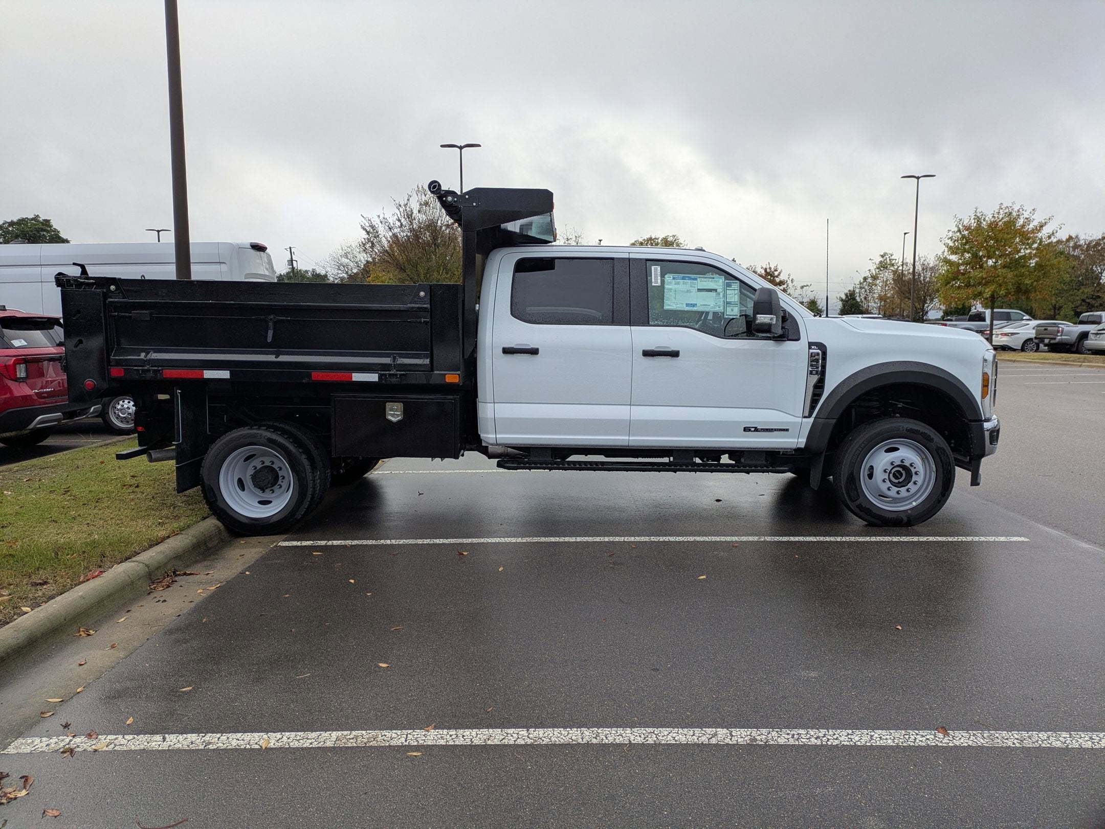 2025 Ford Super Duty F-450 DRW XL