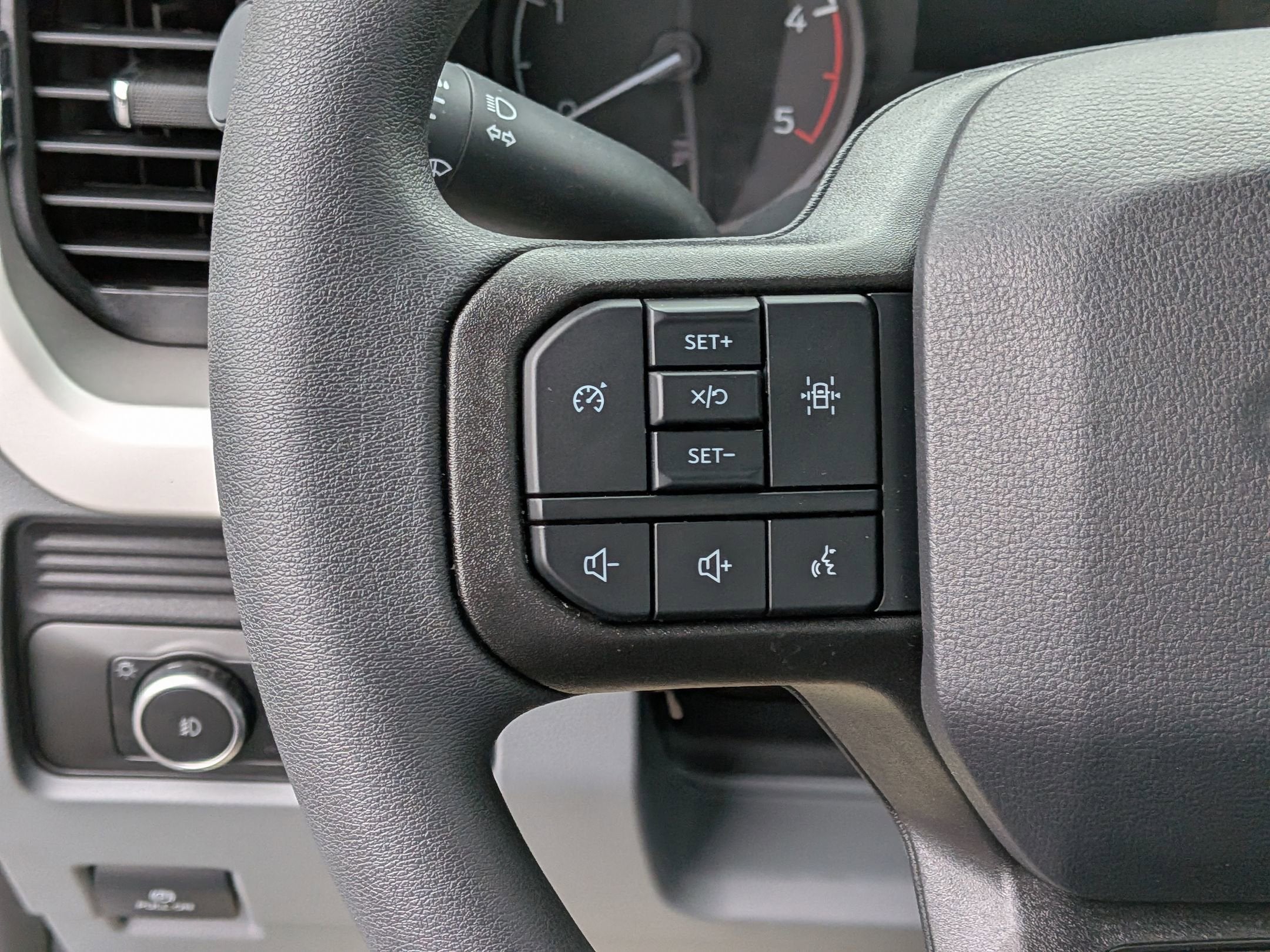 2026 Ford Super Duty F-550 DRW XL