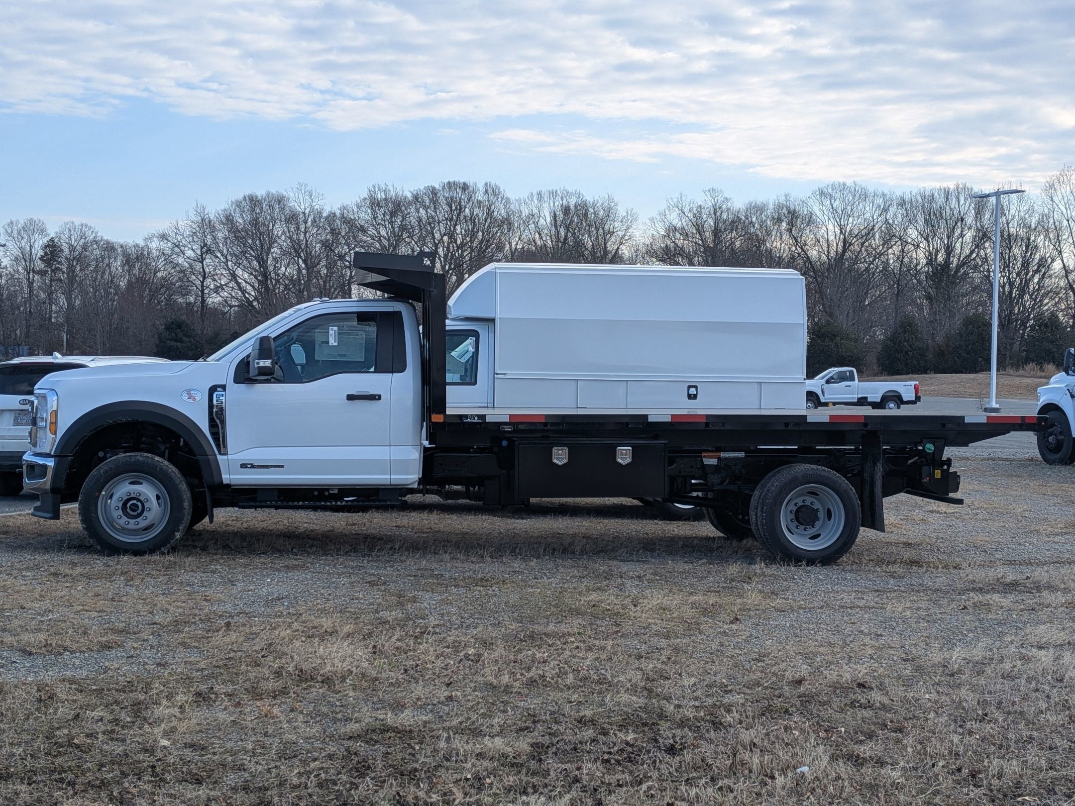 2026 Ford Super Duty F-550 DRW XL
