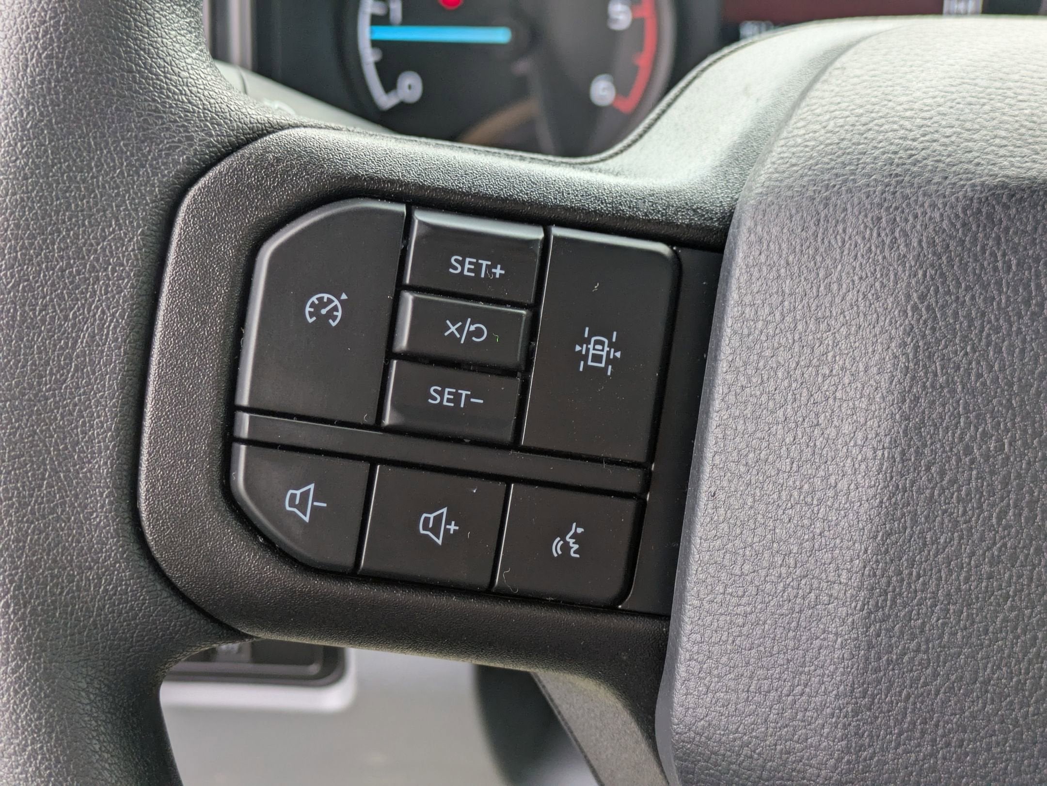 2025 Ford Super Duty F-350 DRW XL