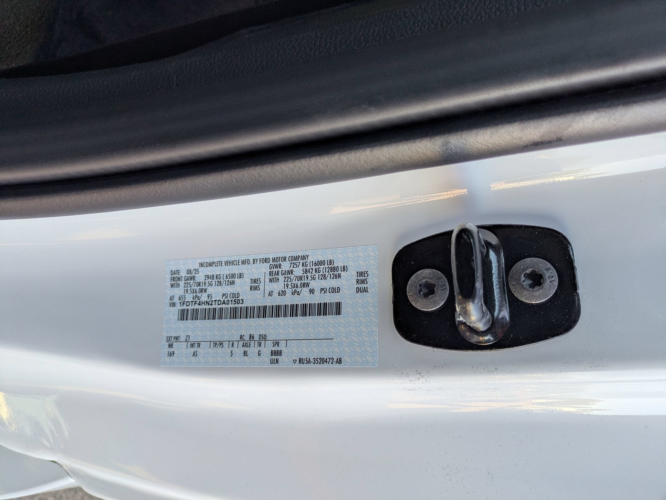2026 Ford F-450 Super Duty Chassis Cab XL - Photo 34