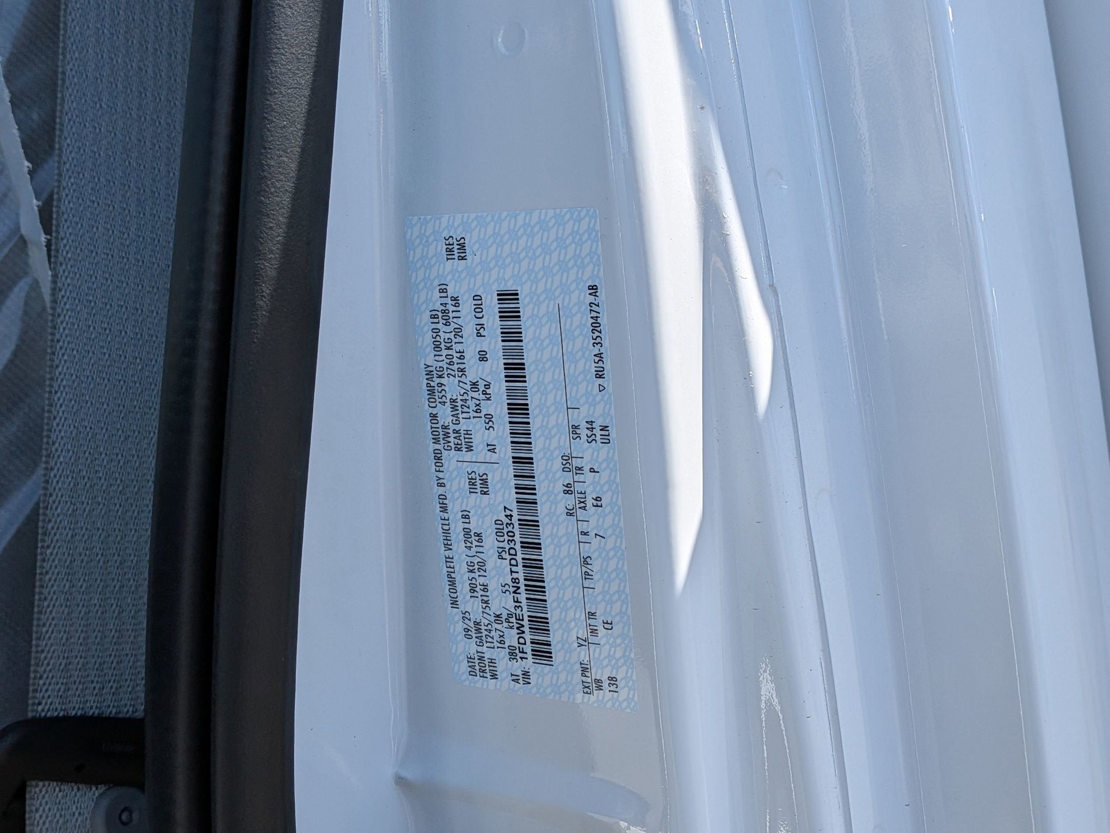 2026 Ford E-Series Cutaway Base